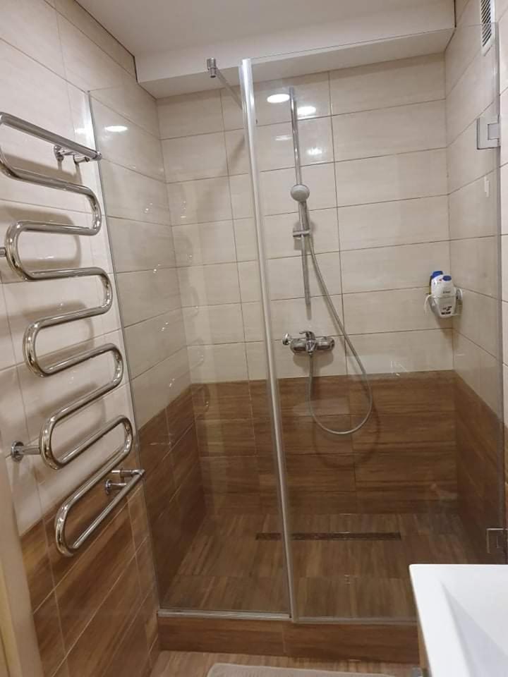 One-Bedroom Apartment - Photo 7
