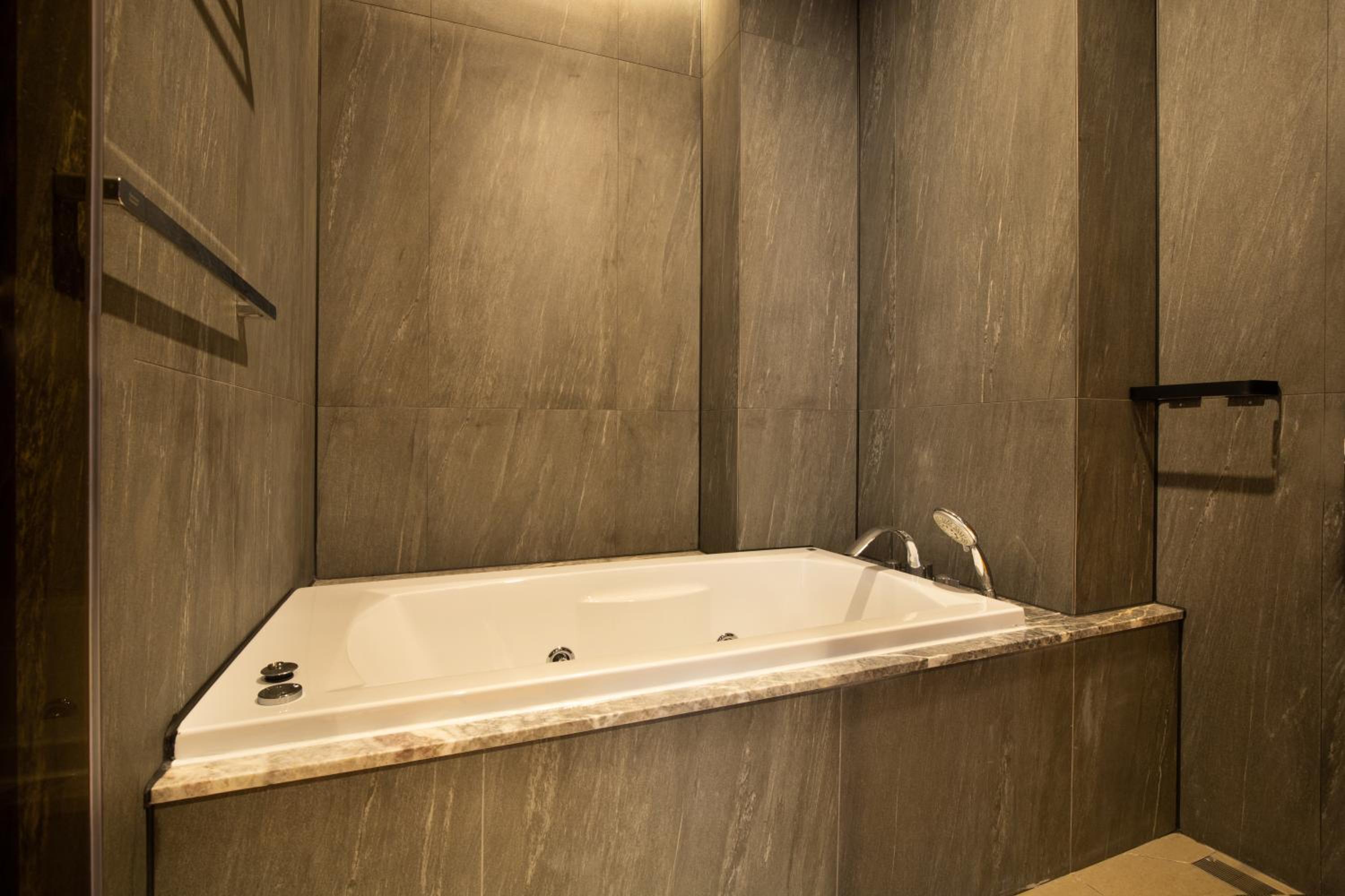 Superior Twin Room - Photo 6