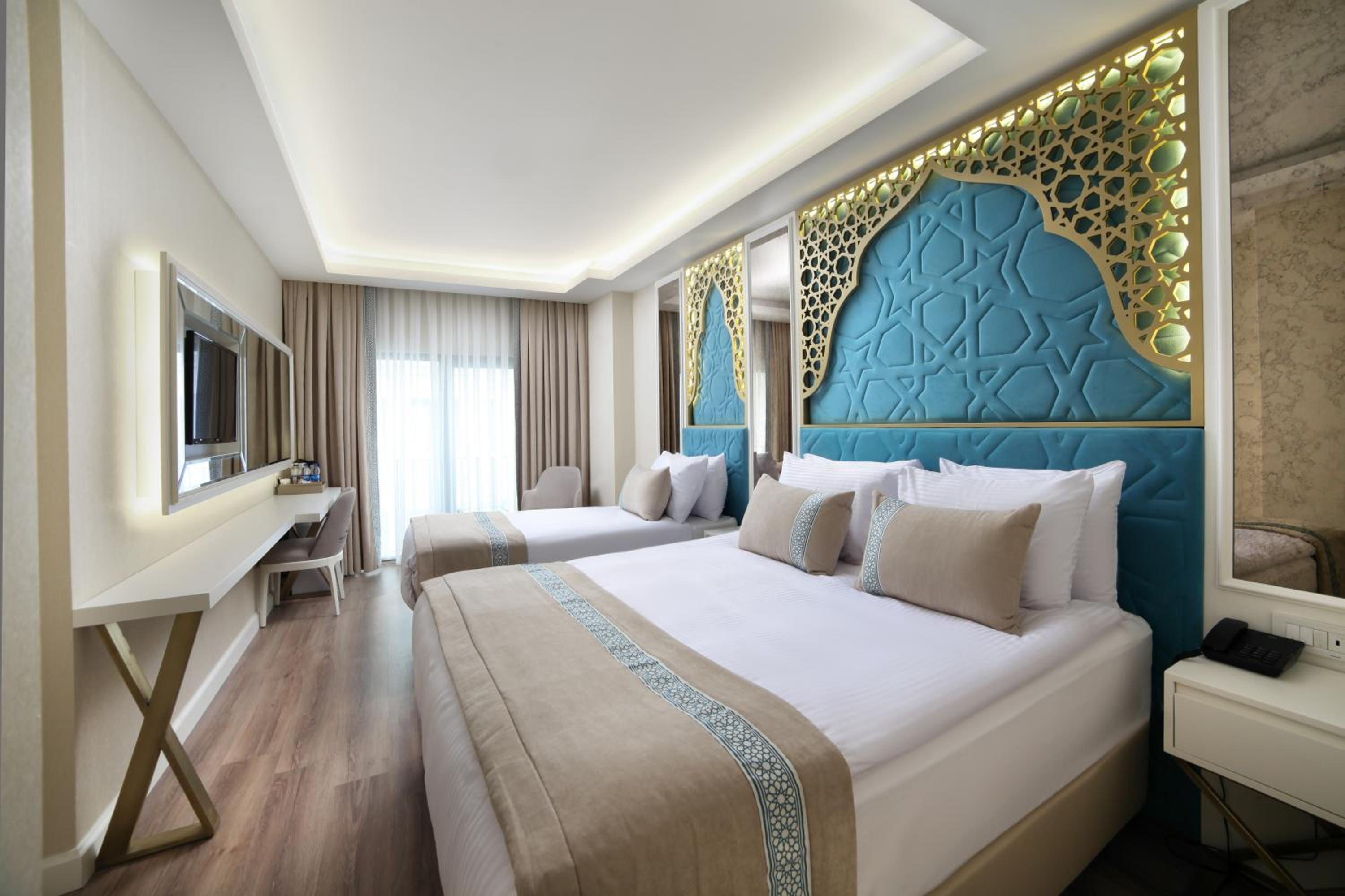 Superior Triple Room photo 1