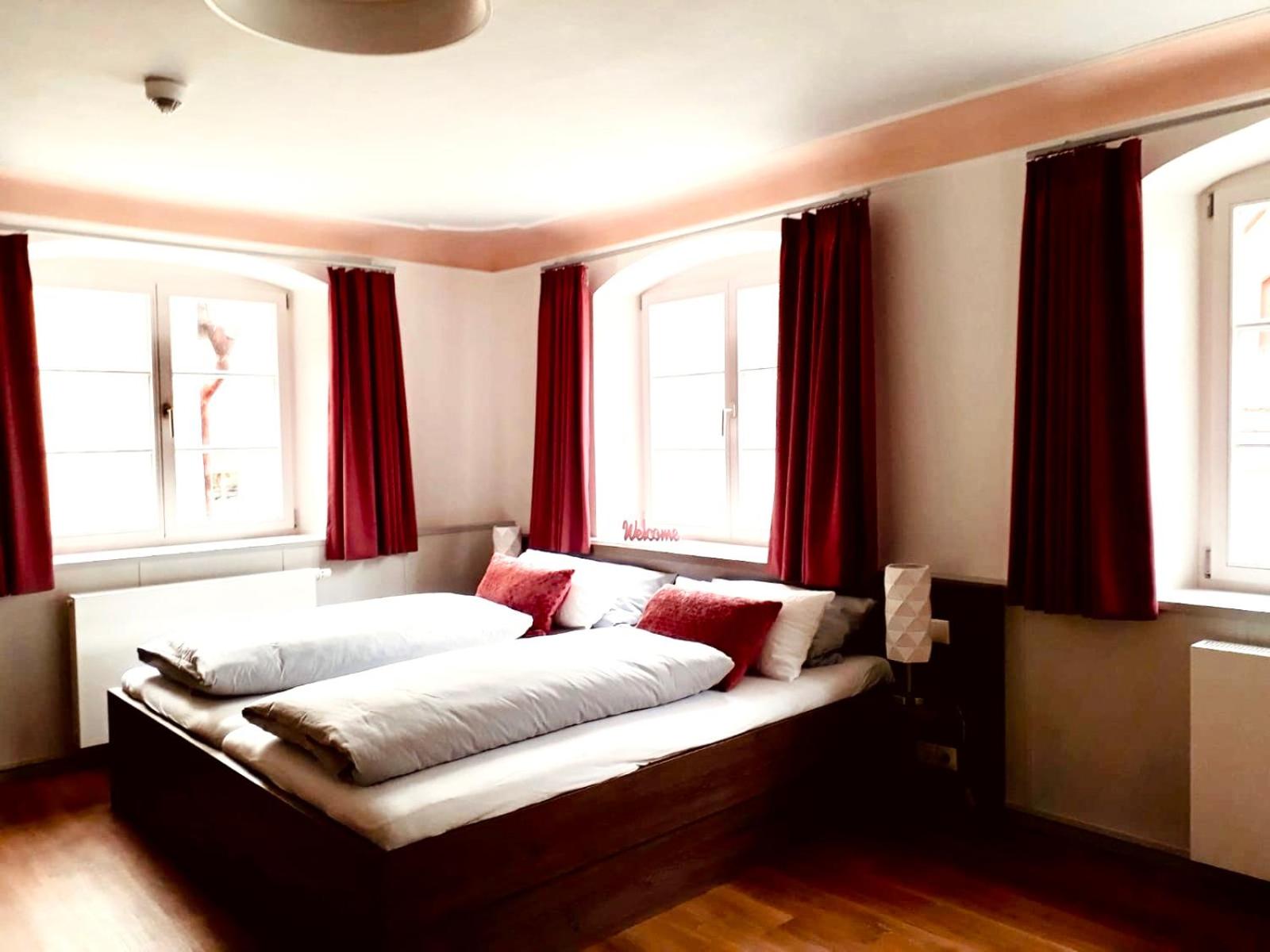 Double Room - Photo 10