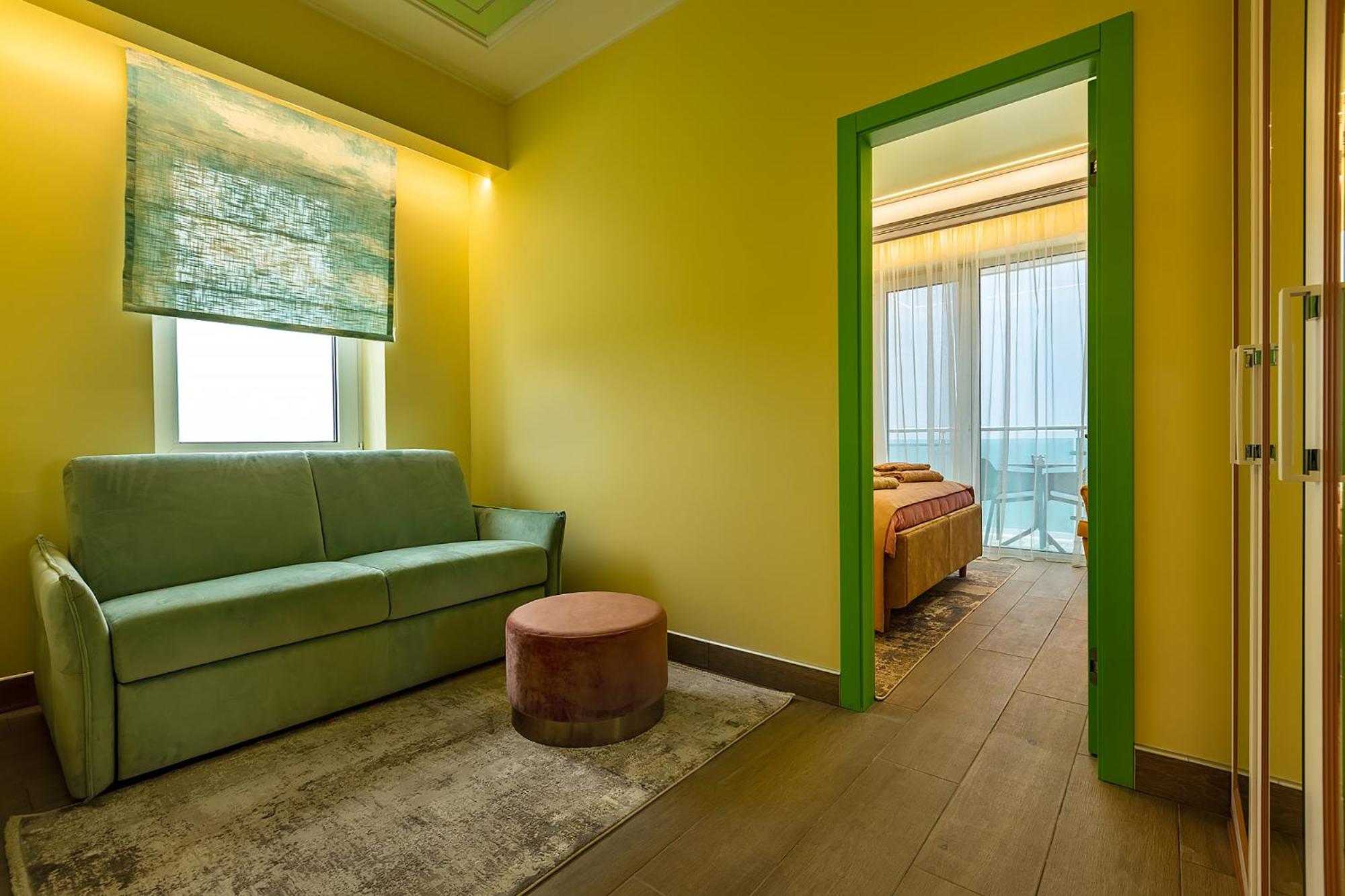 Family Room with Terrace photo 1