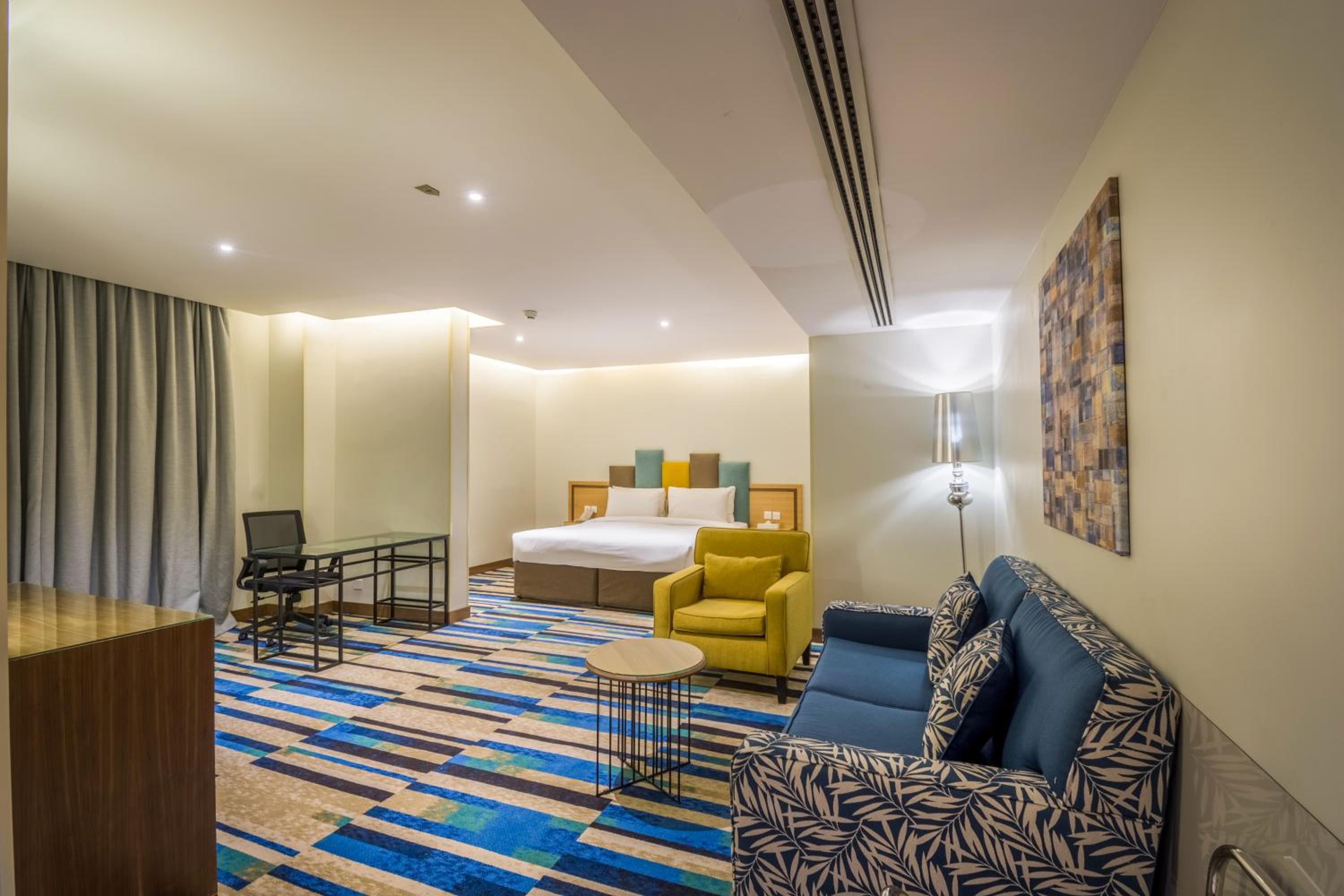 Deluxe Room - Photo 4