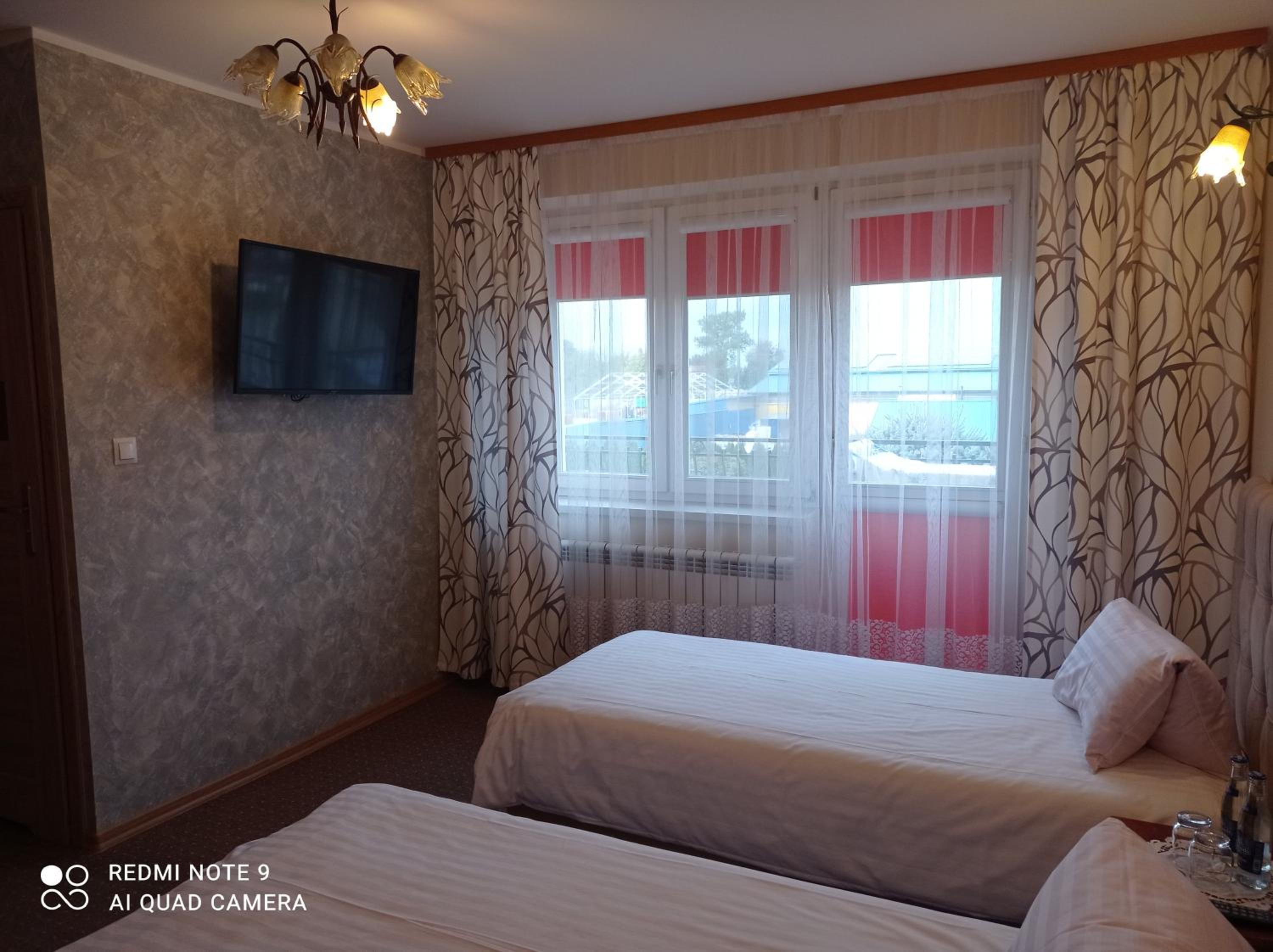 Deluxe Double Room with Balcony - Photo 2
