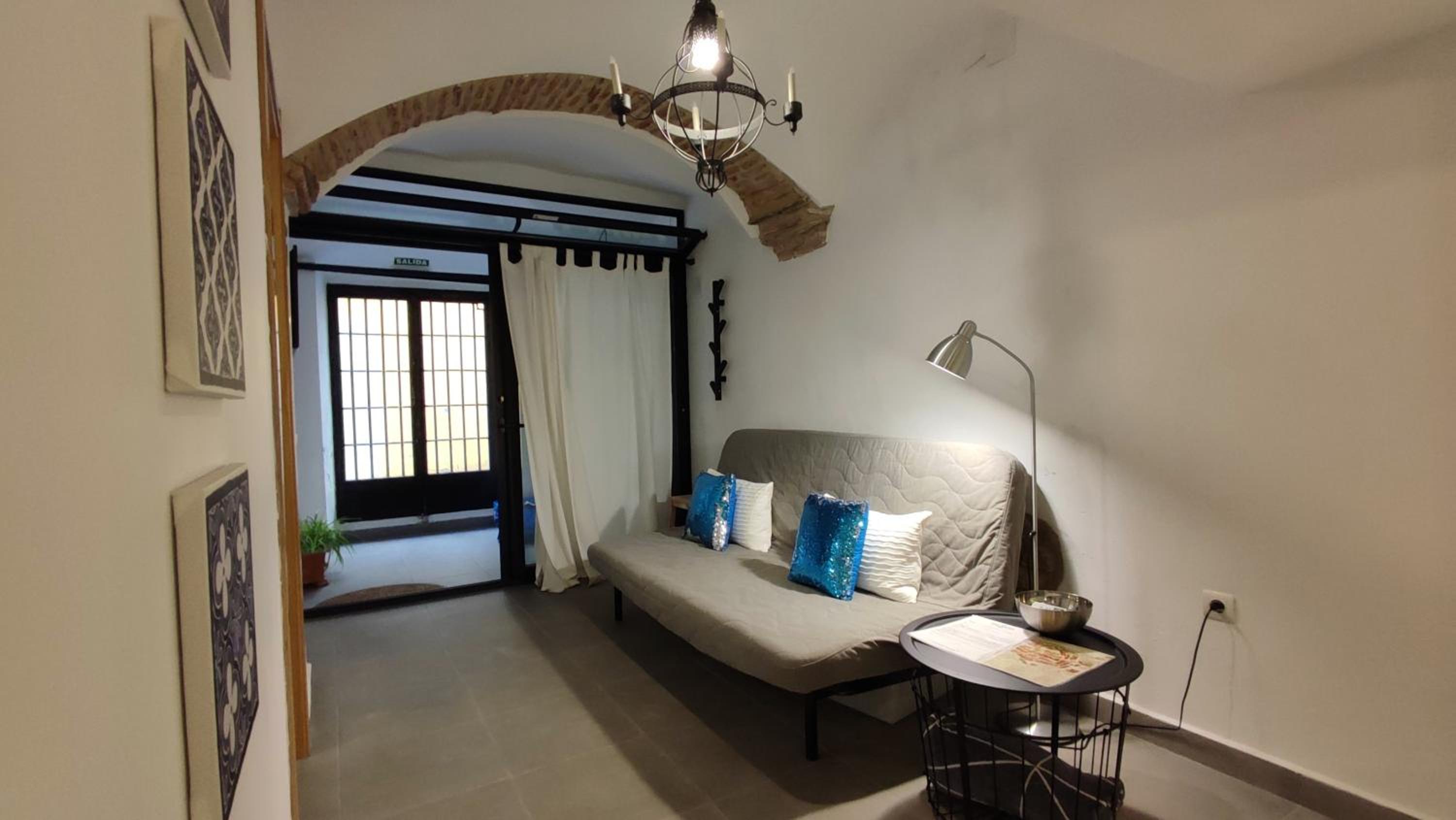 Studio Apartment with Patio - Photo 14