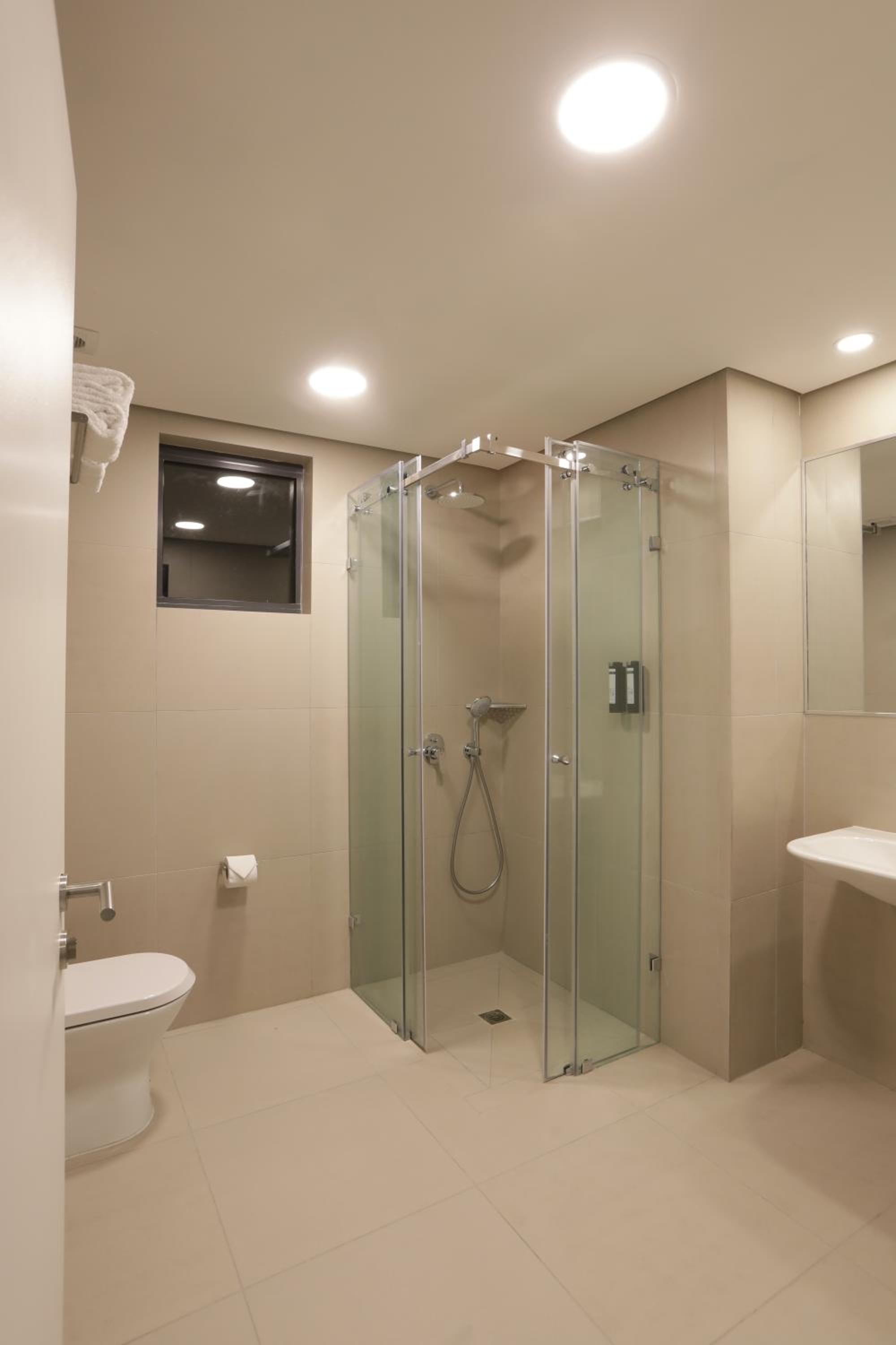 Deluxe Room - Photo 5