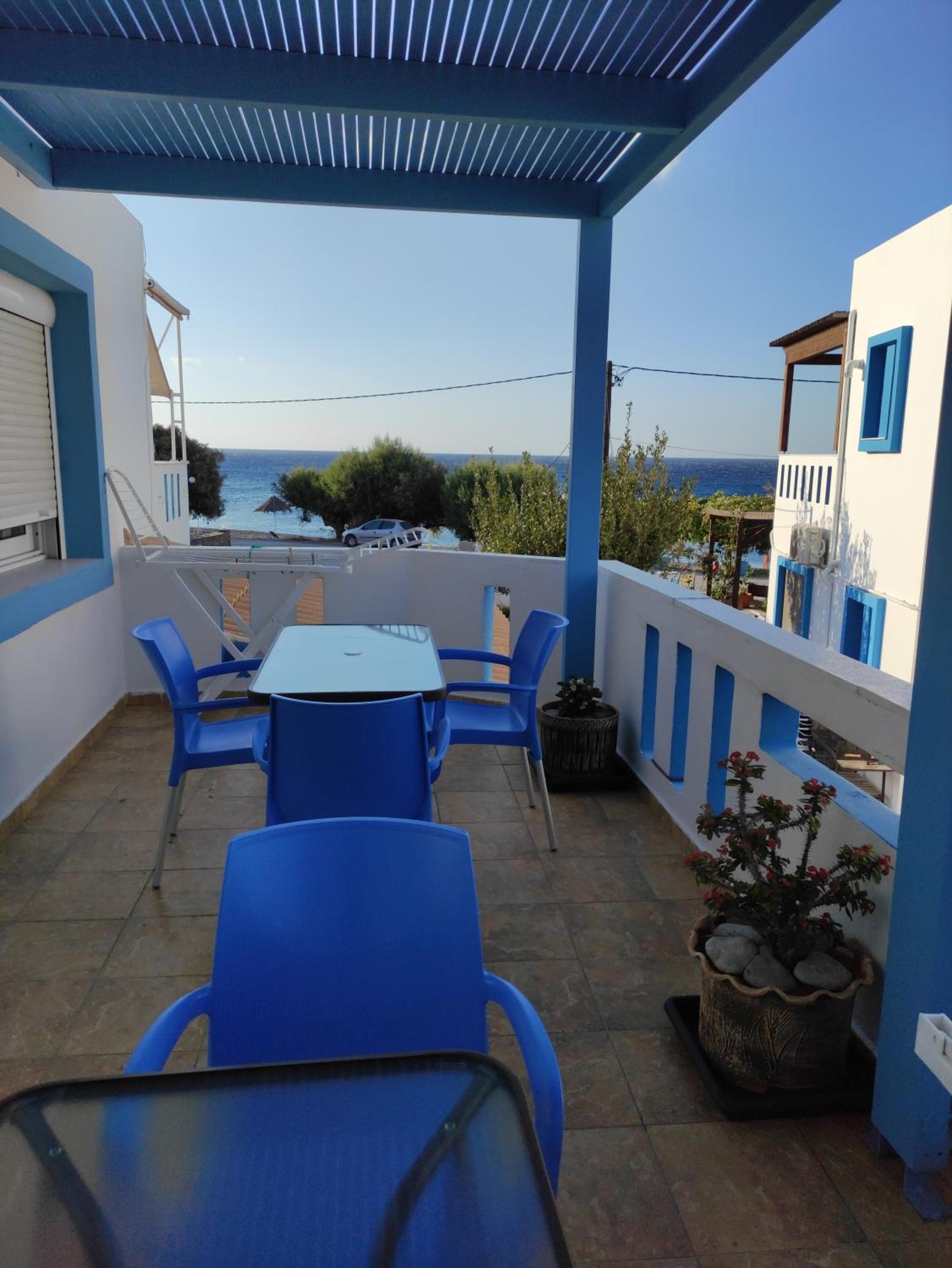 Apartment with Sea View - Photo 15