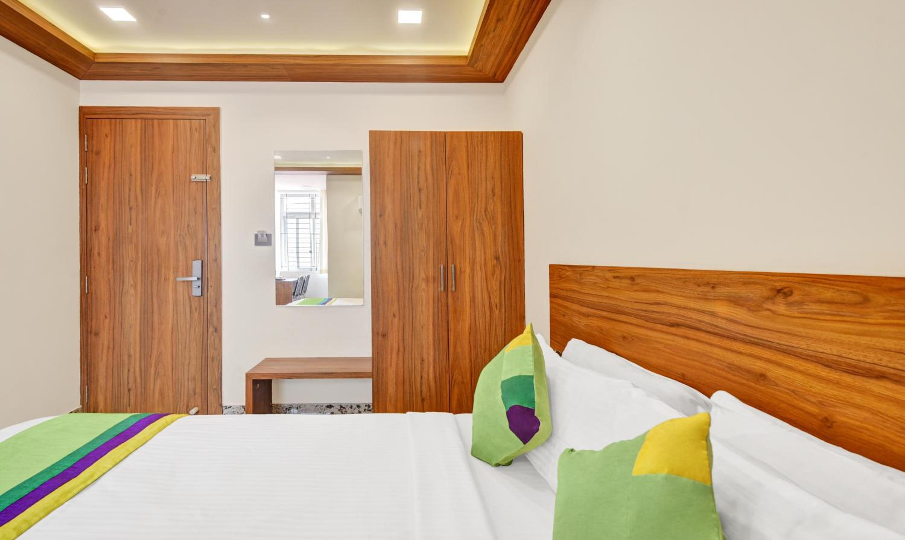 Standard Room - Photo 8