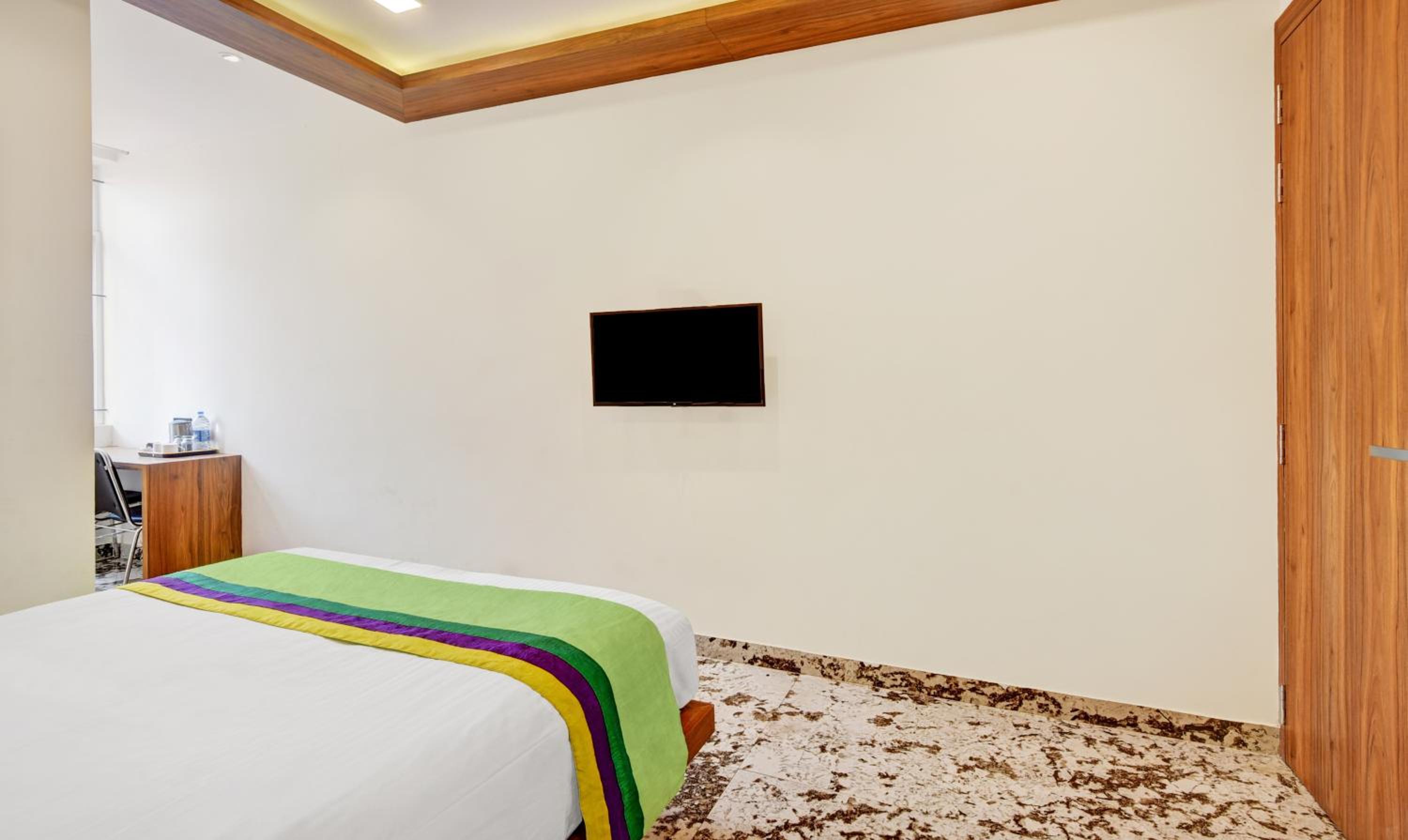 Standard Room - Photo 10