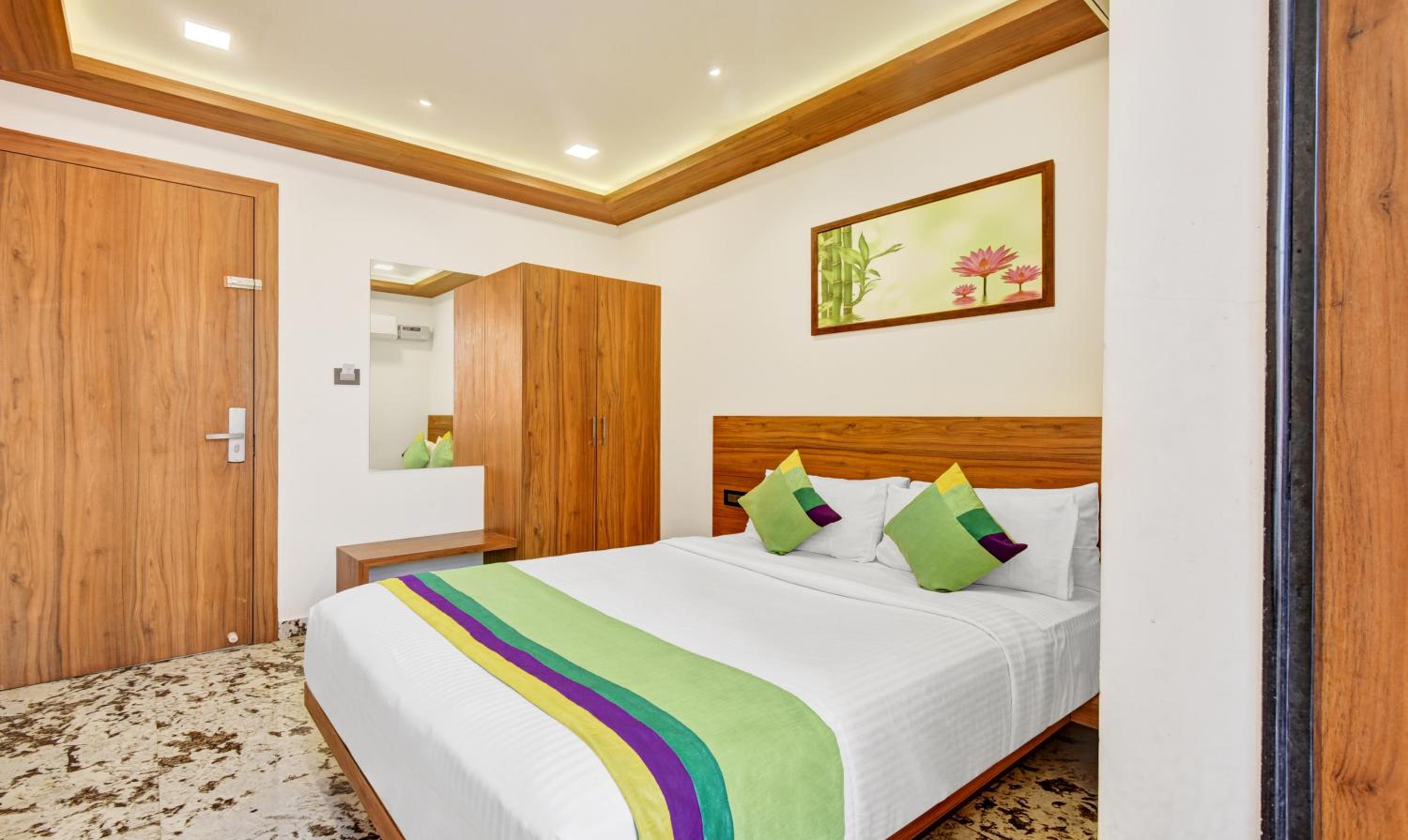 Standard Room - Photo 16