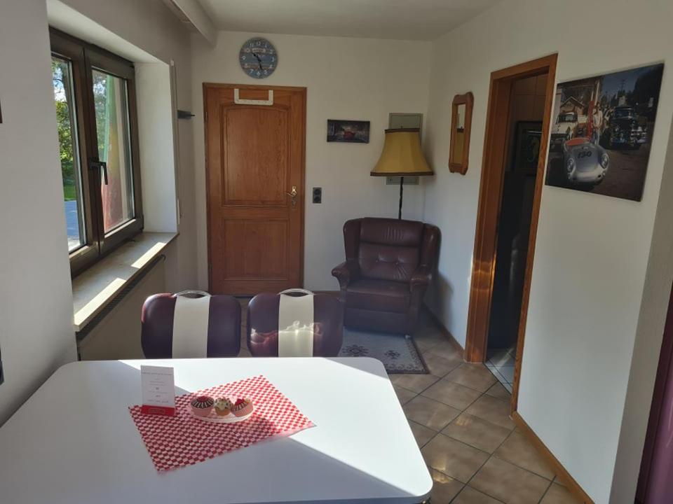 One-Bedroom Apartment - Photo 7