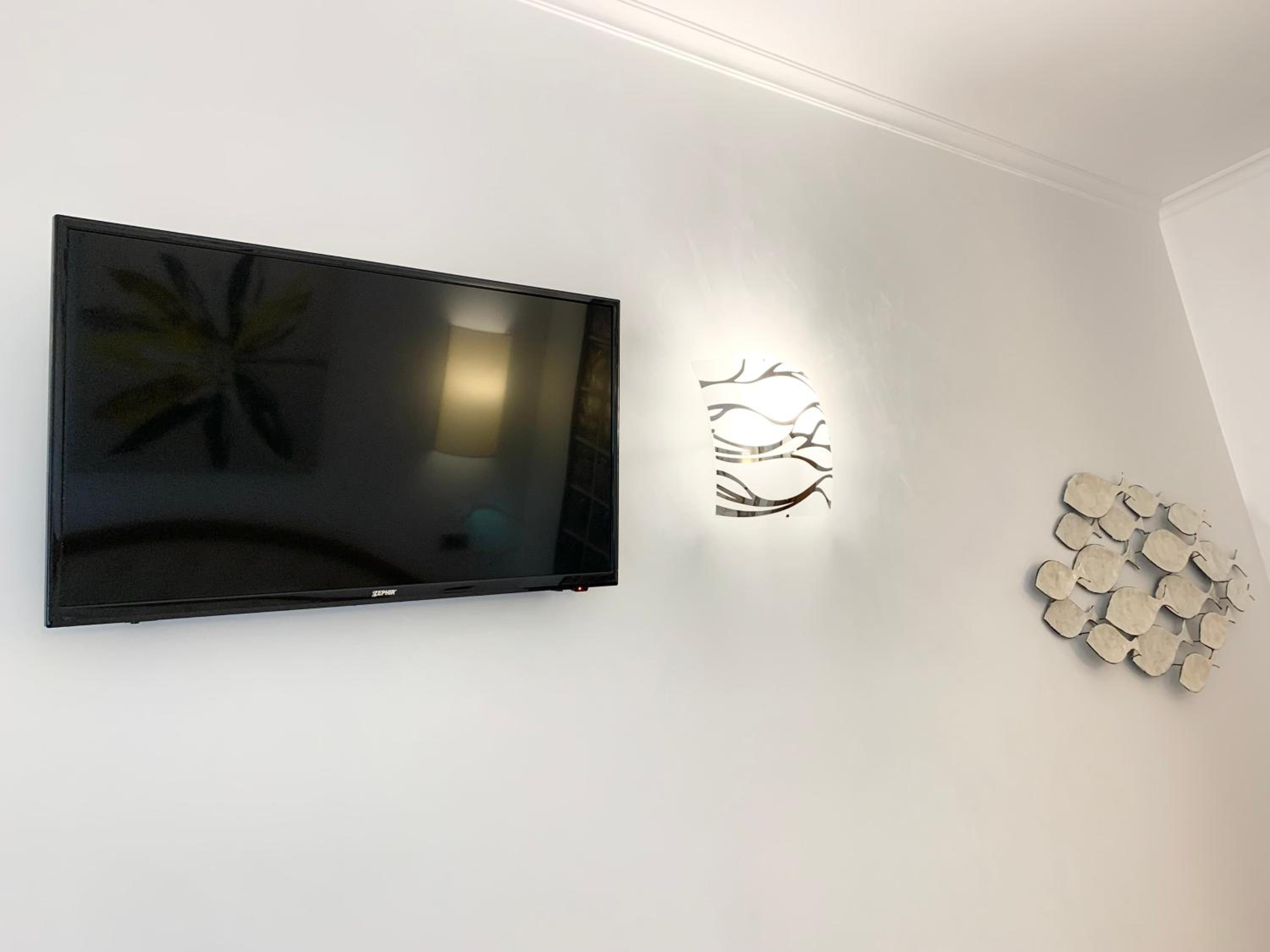 Suite with Spa Bath photo 2