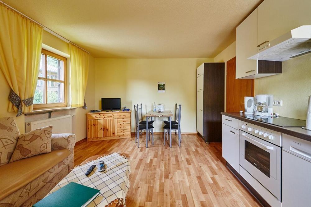 One-Bedroom Apartment photo 3
