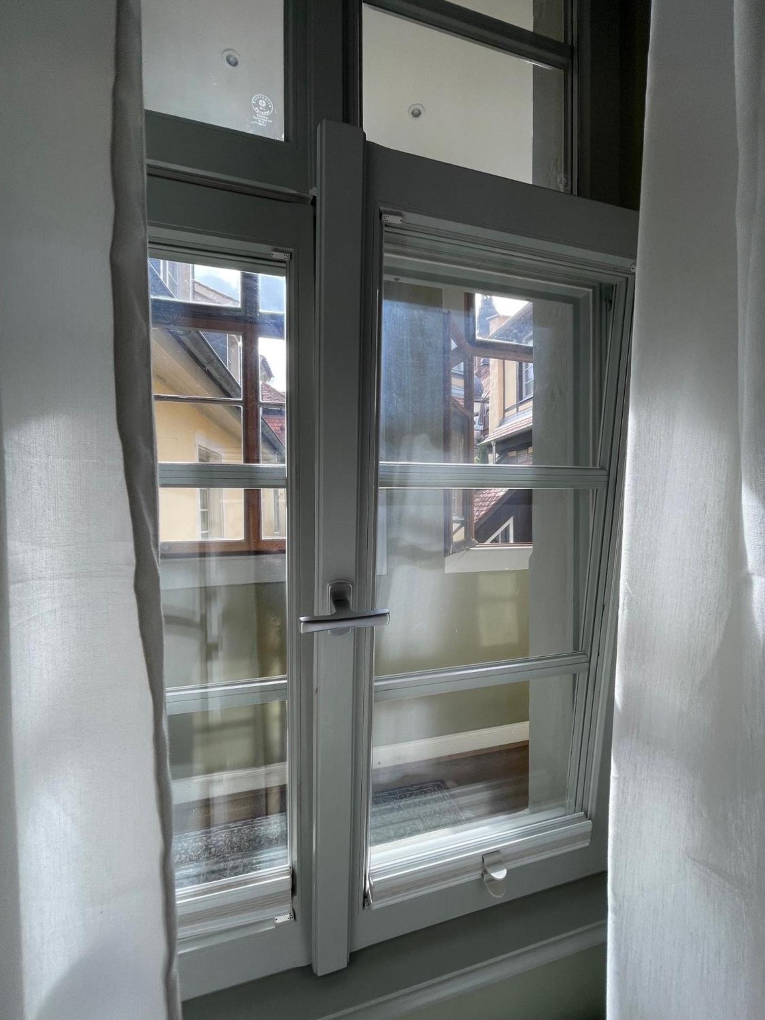 Small Double Room - Photo 11