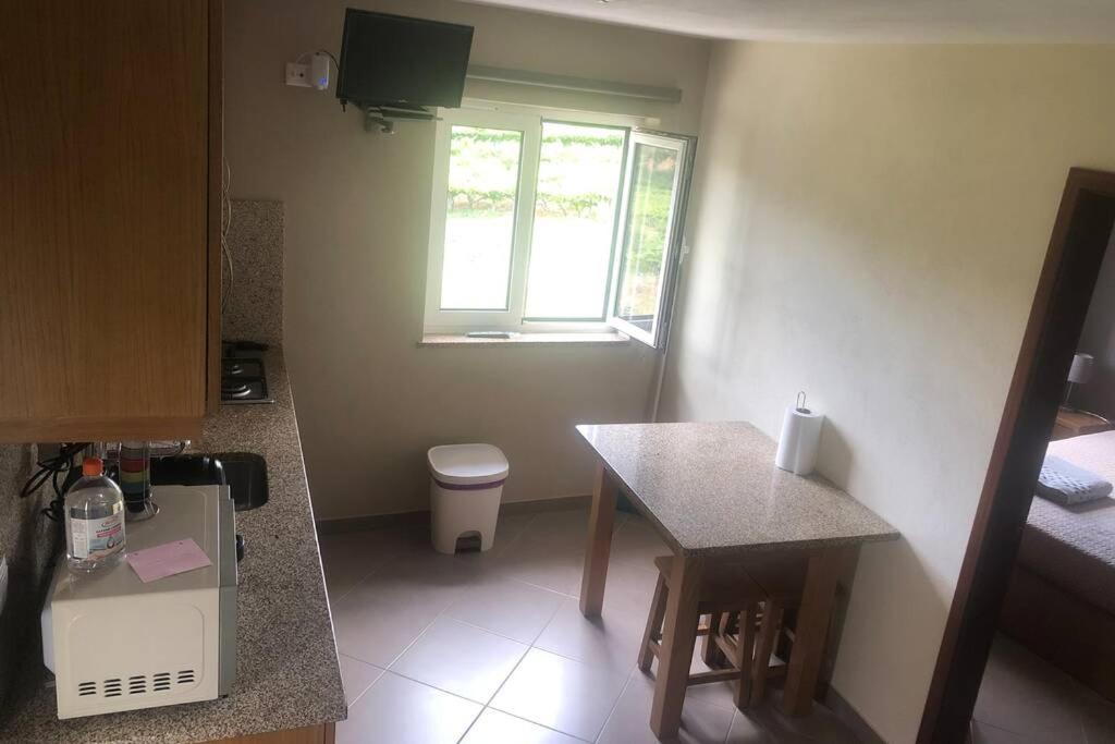 One-Bedroom House - Photo 9