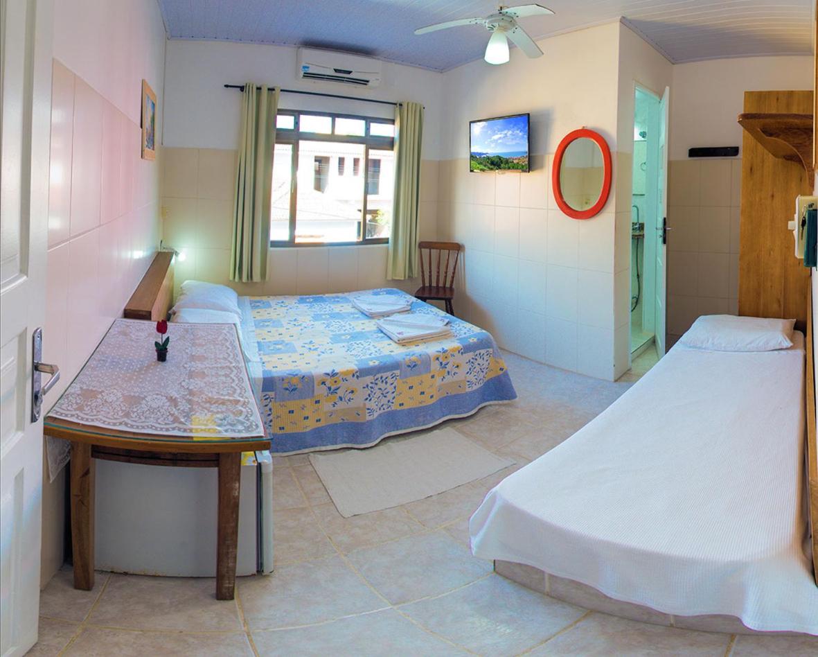 Simple Triple Room photo 3