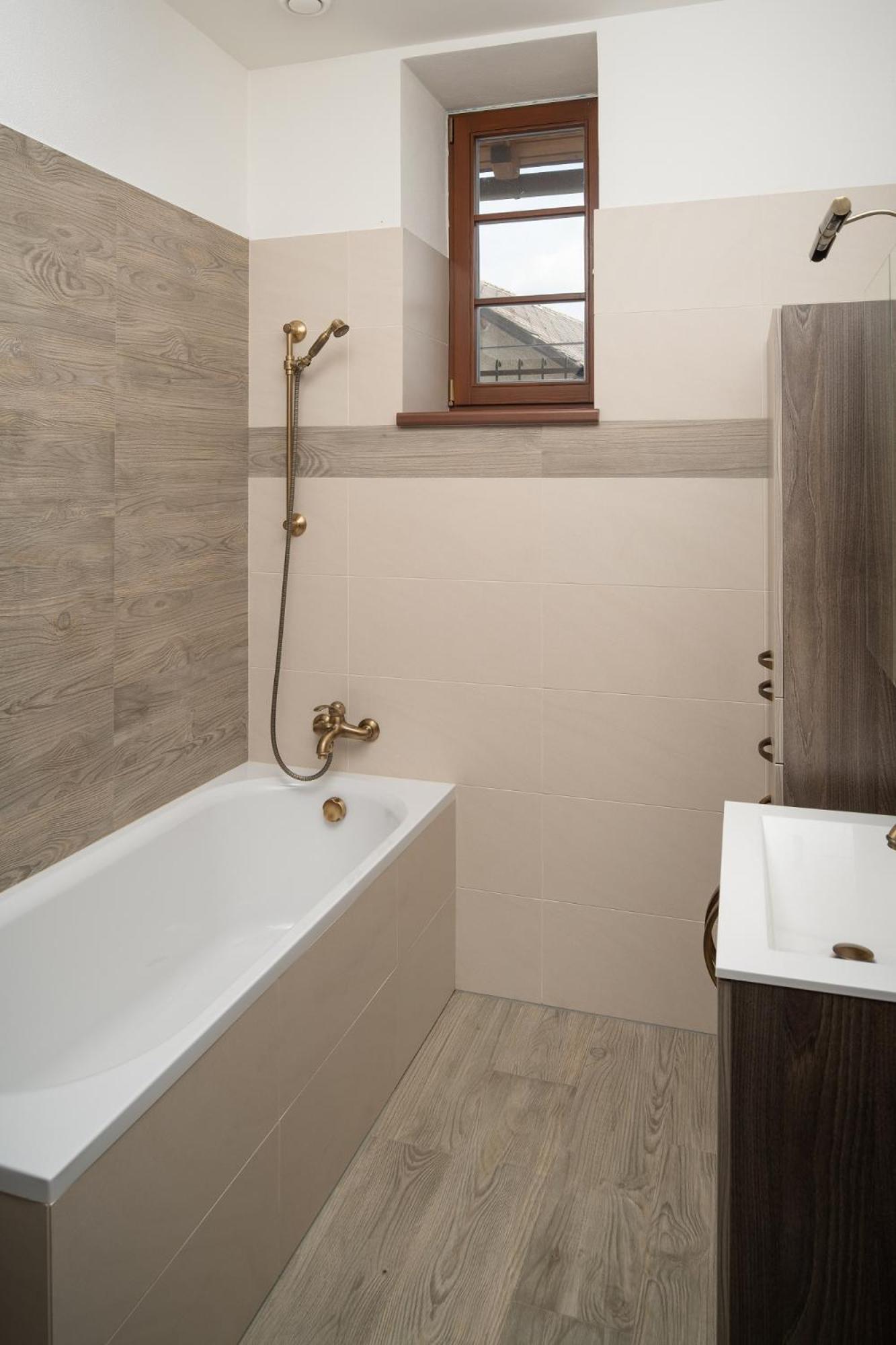 Two-Bedroom Apartment - Albert - Photo 7