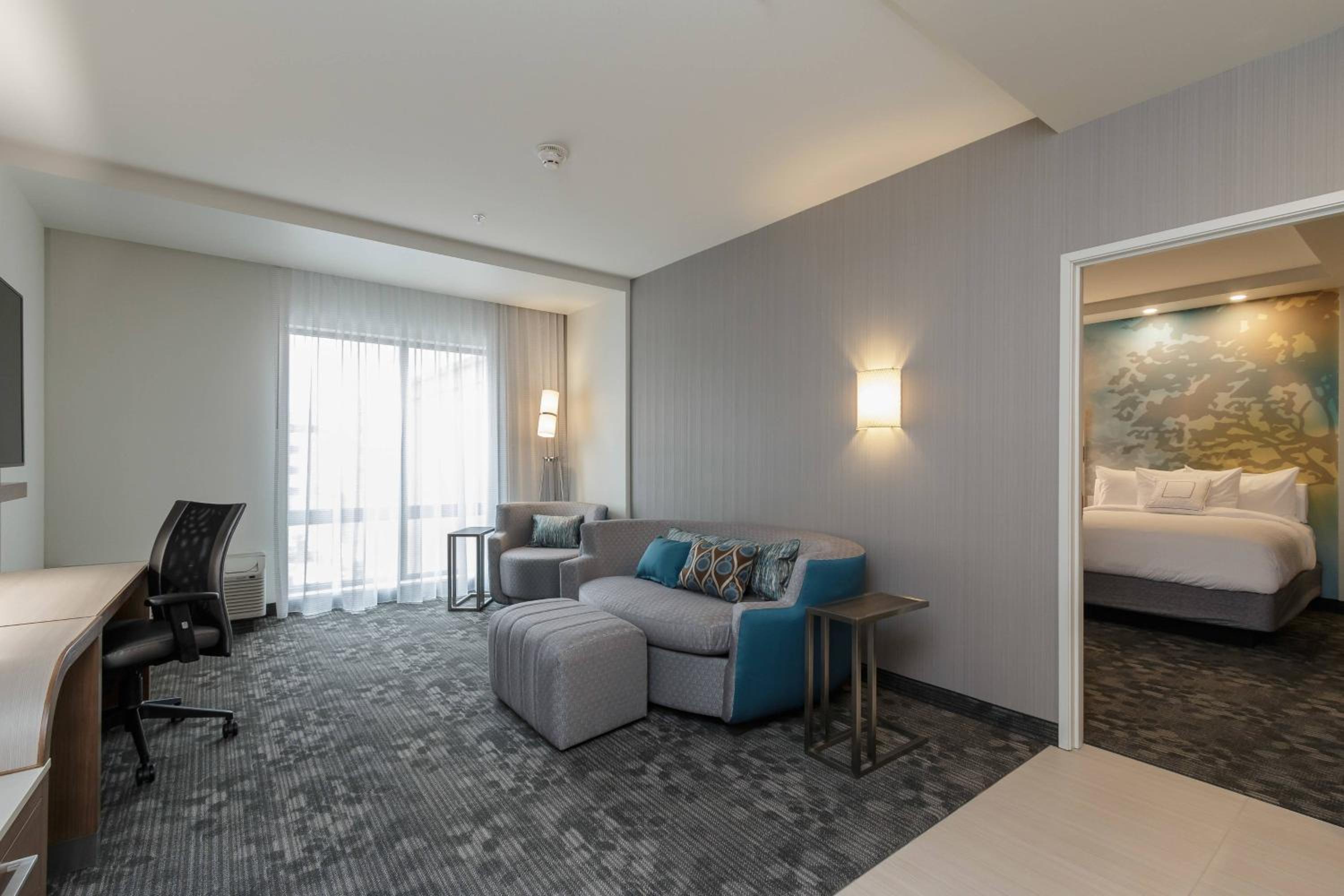 One-Bedroom Queen Suite with Two Queen Beds and Sofa Bed