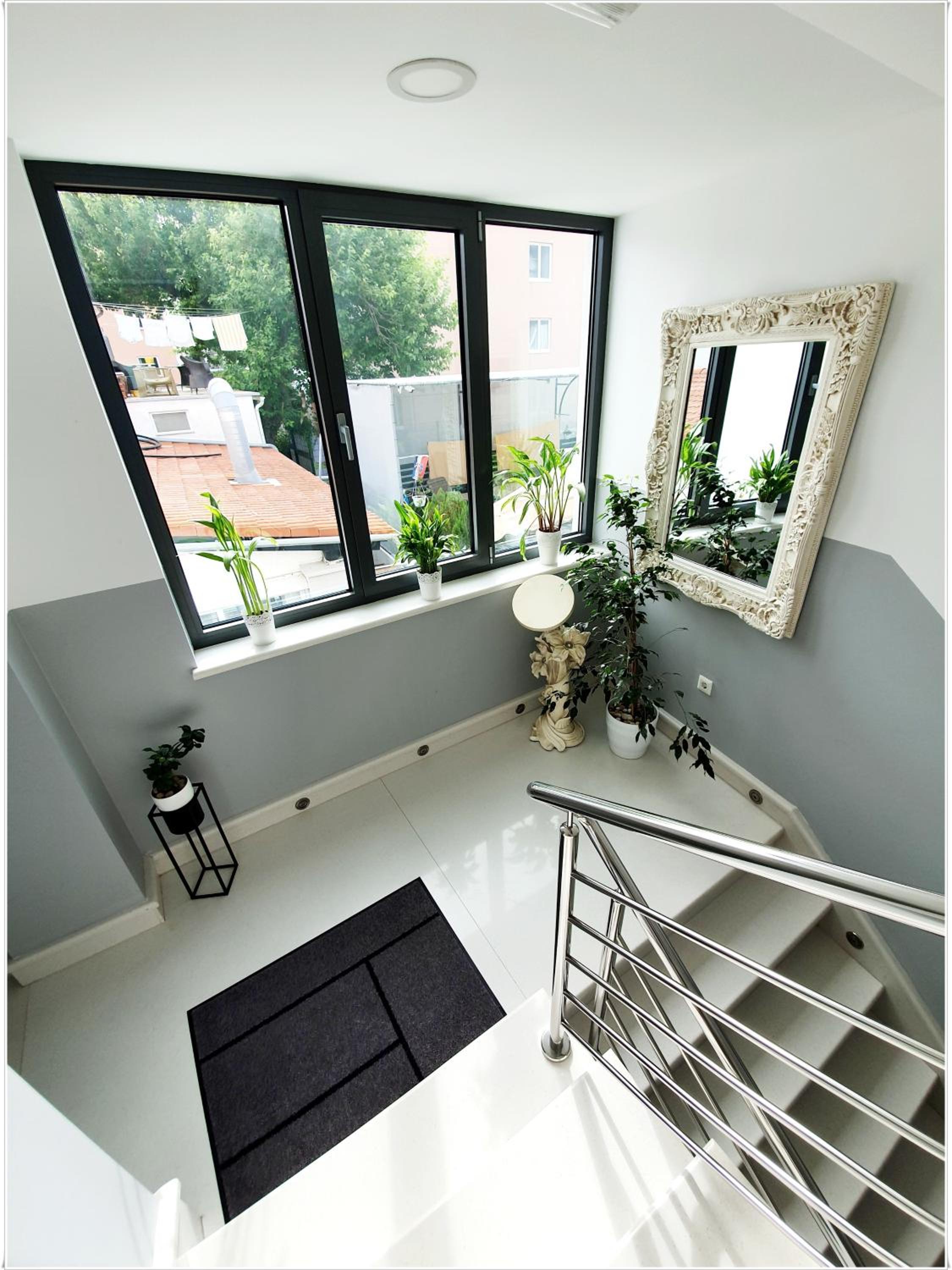 Apartment with Sea View - Photo 29