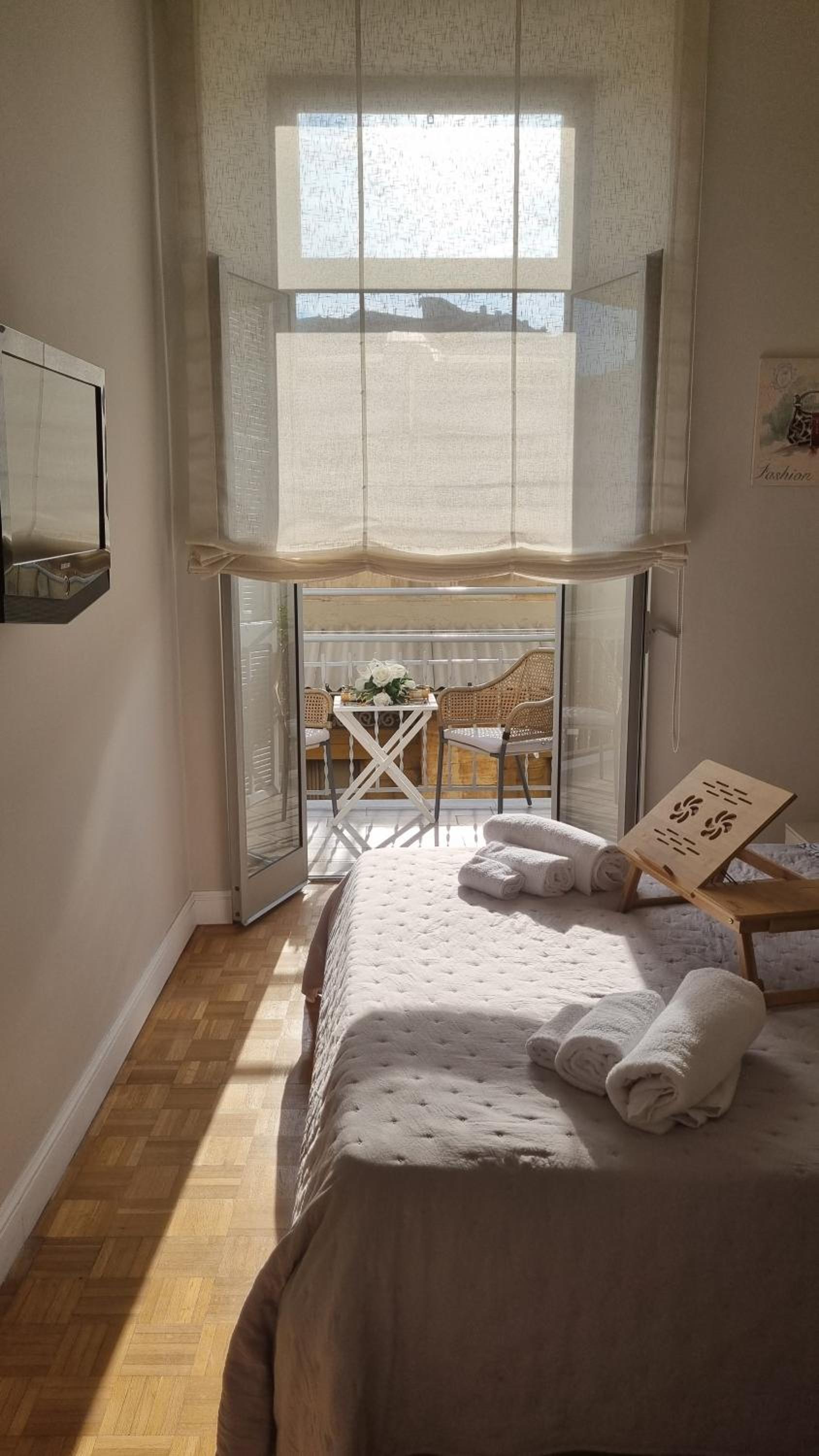 Deluxe Apartment - Photo 7