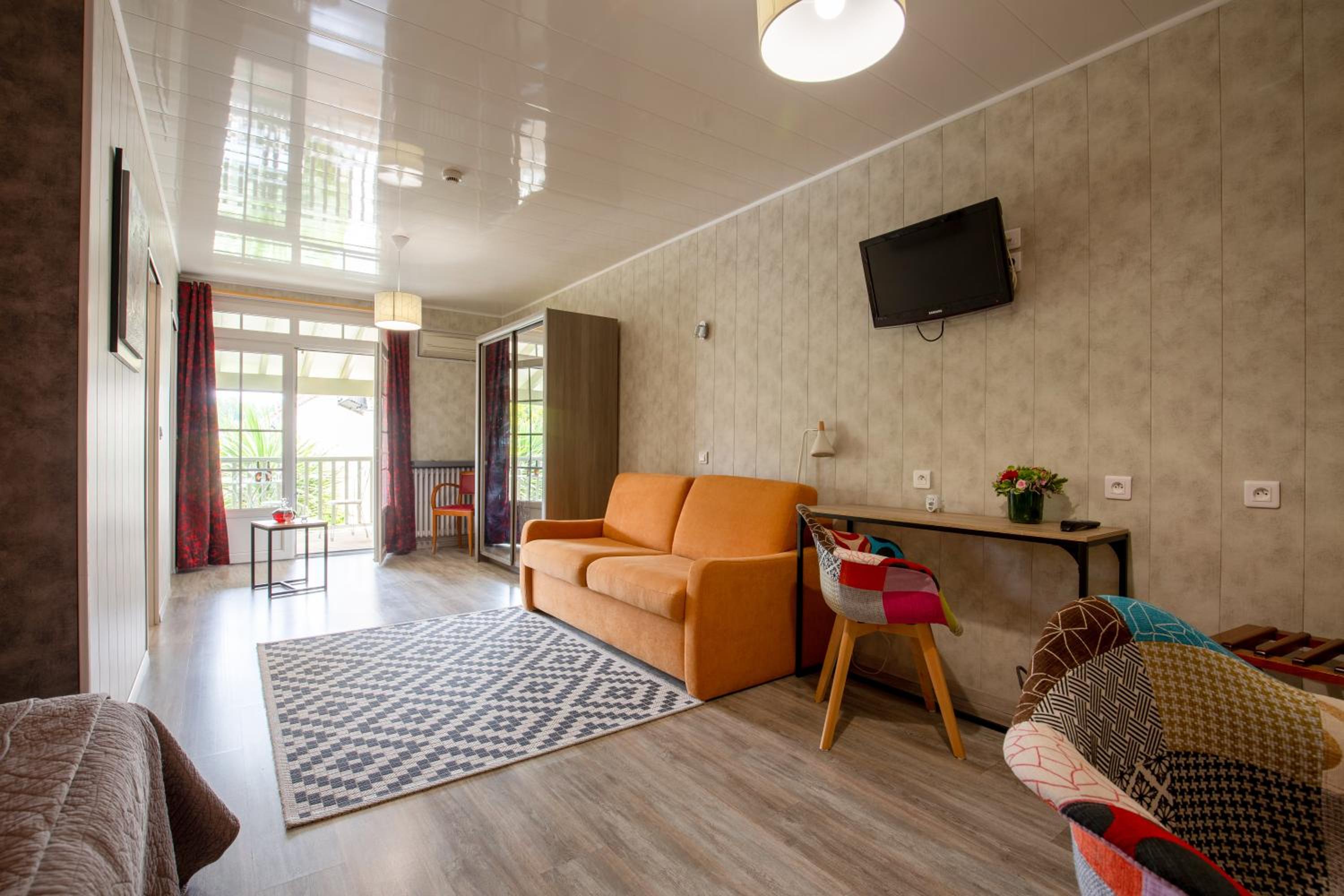 Superior Family Room