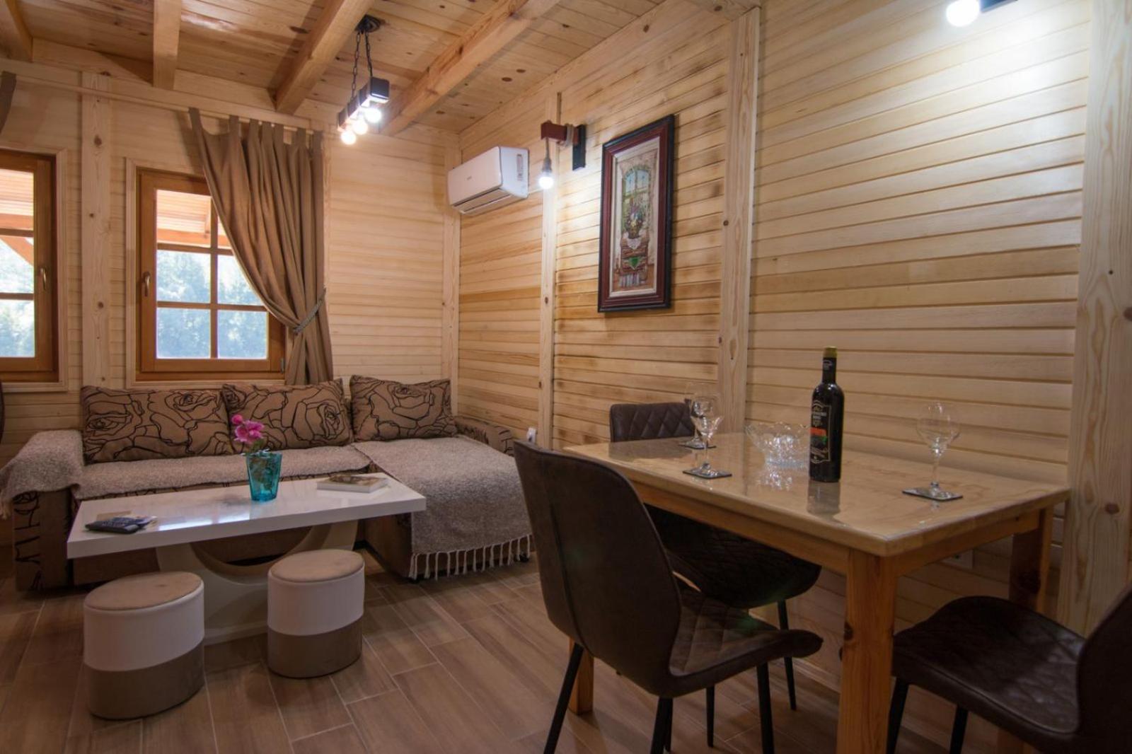 One-Bedroom Chalet photo 2