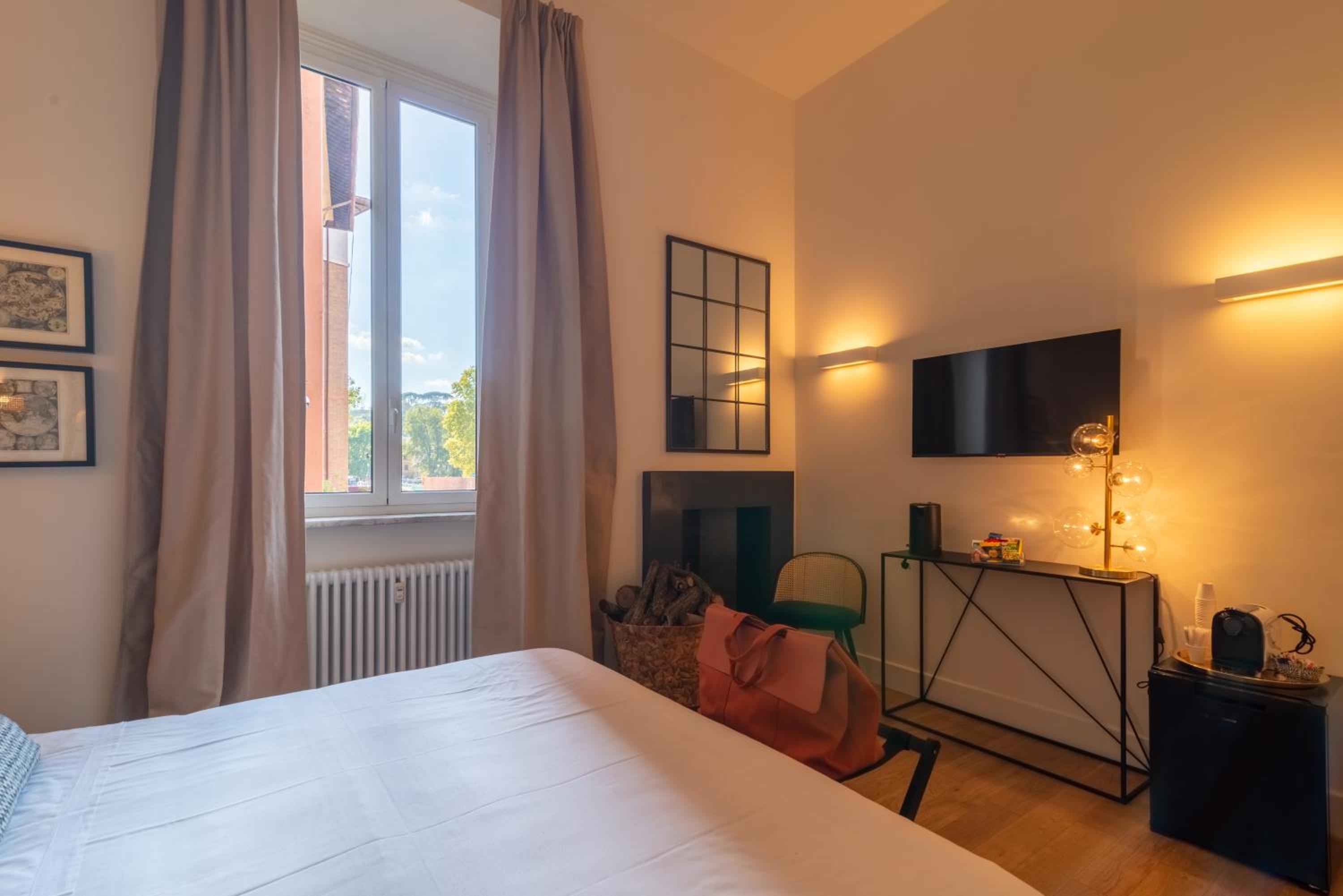 Double Room with Private Bathroom photo 2
