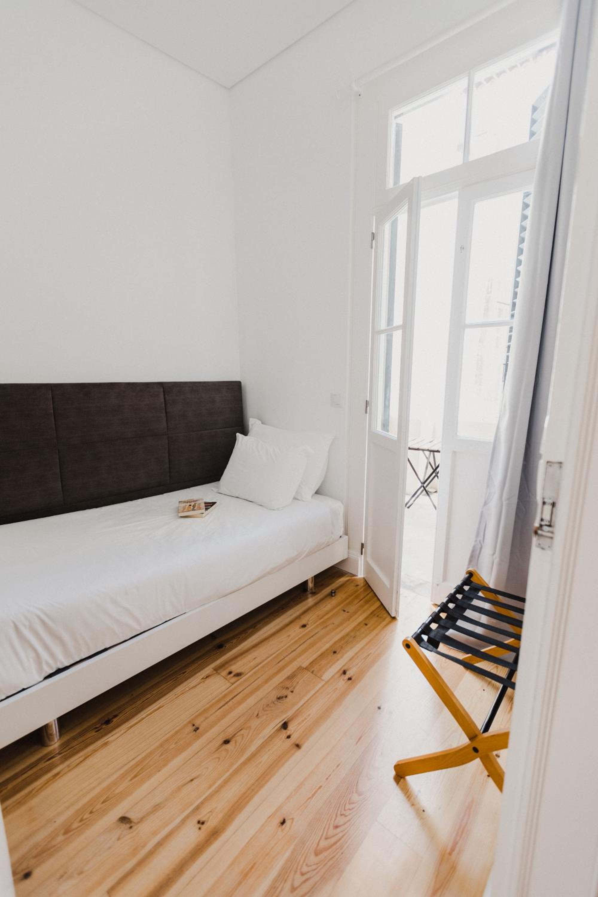 Single Room photo 2