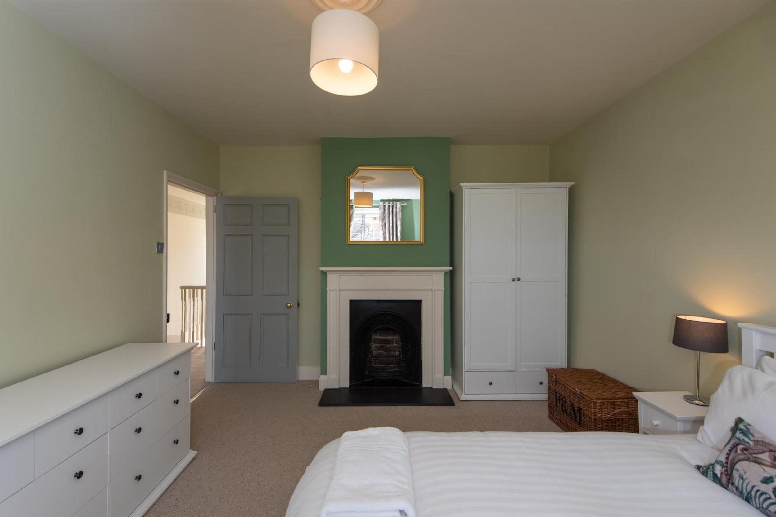 Two-Bedroom House photo 3