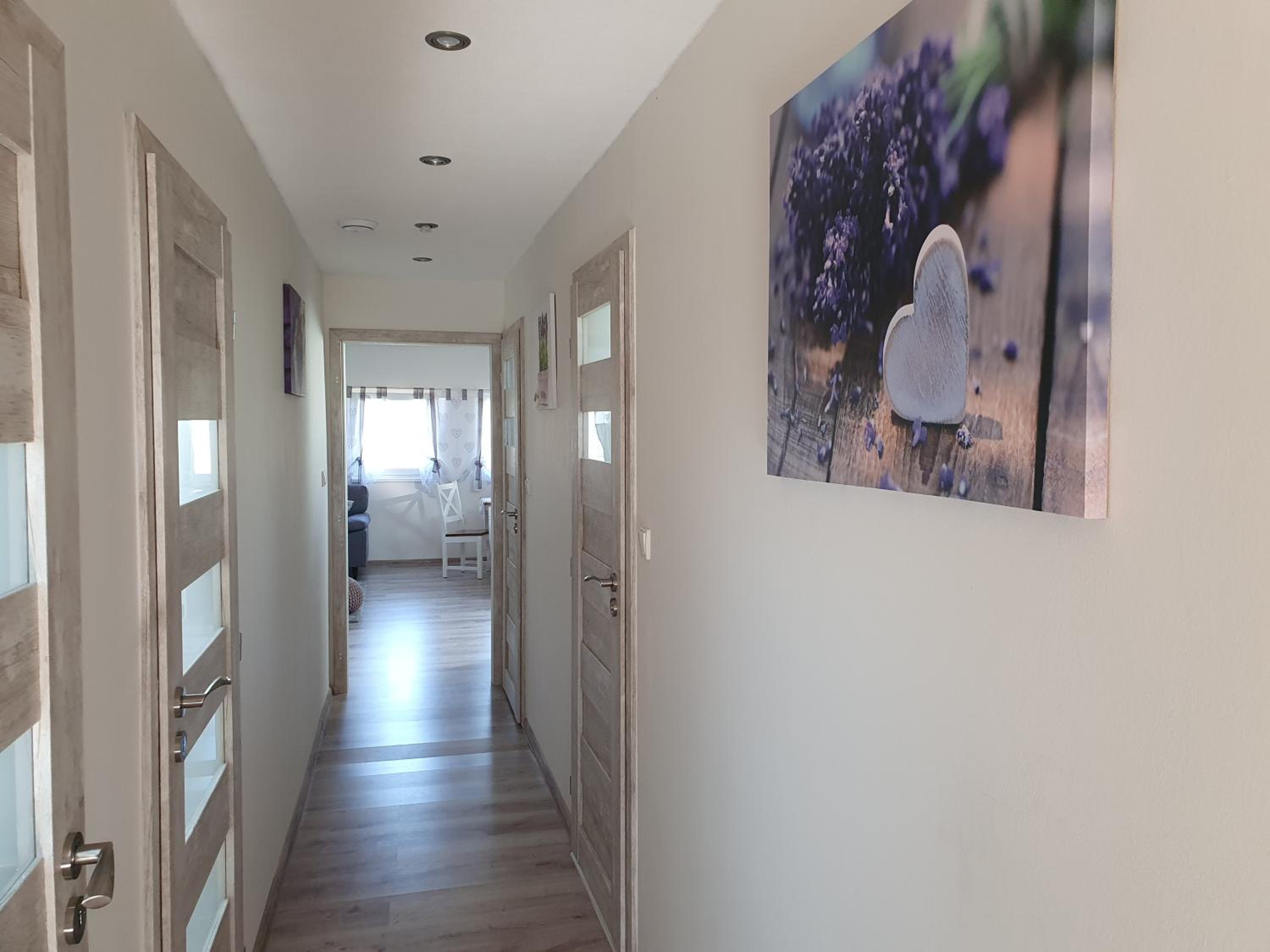 Three-Bedroom Apartment - Photo 4