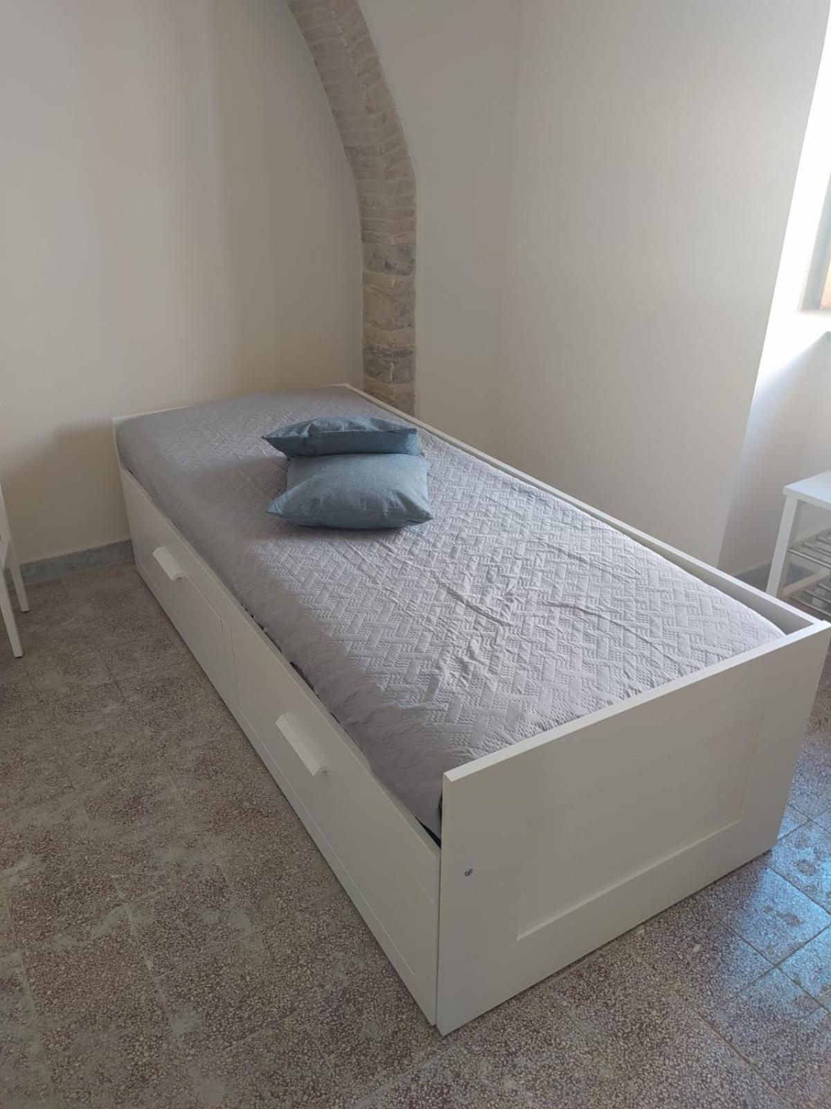 One-Bedroom Apartment - Photo 5