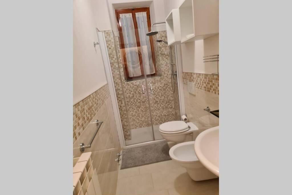One-Bedroom Apartment - Photo 6