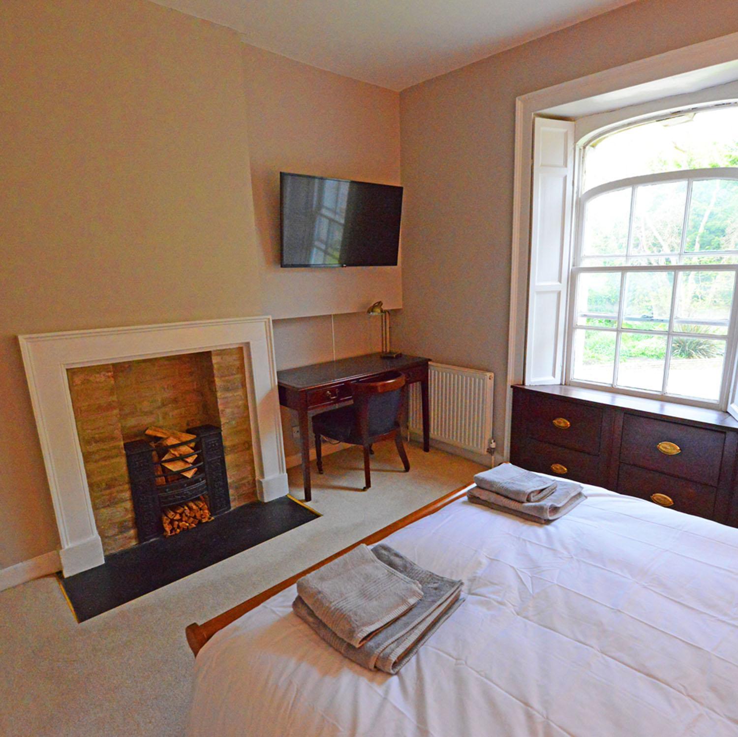 Deluxe Double Room with Bath photo 1