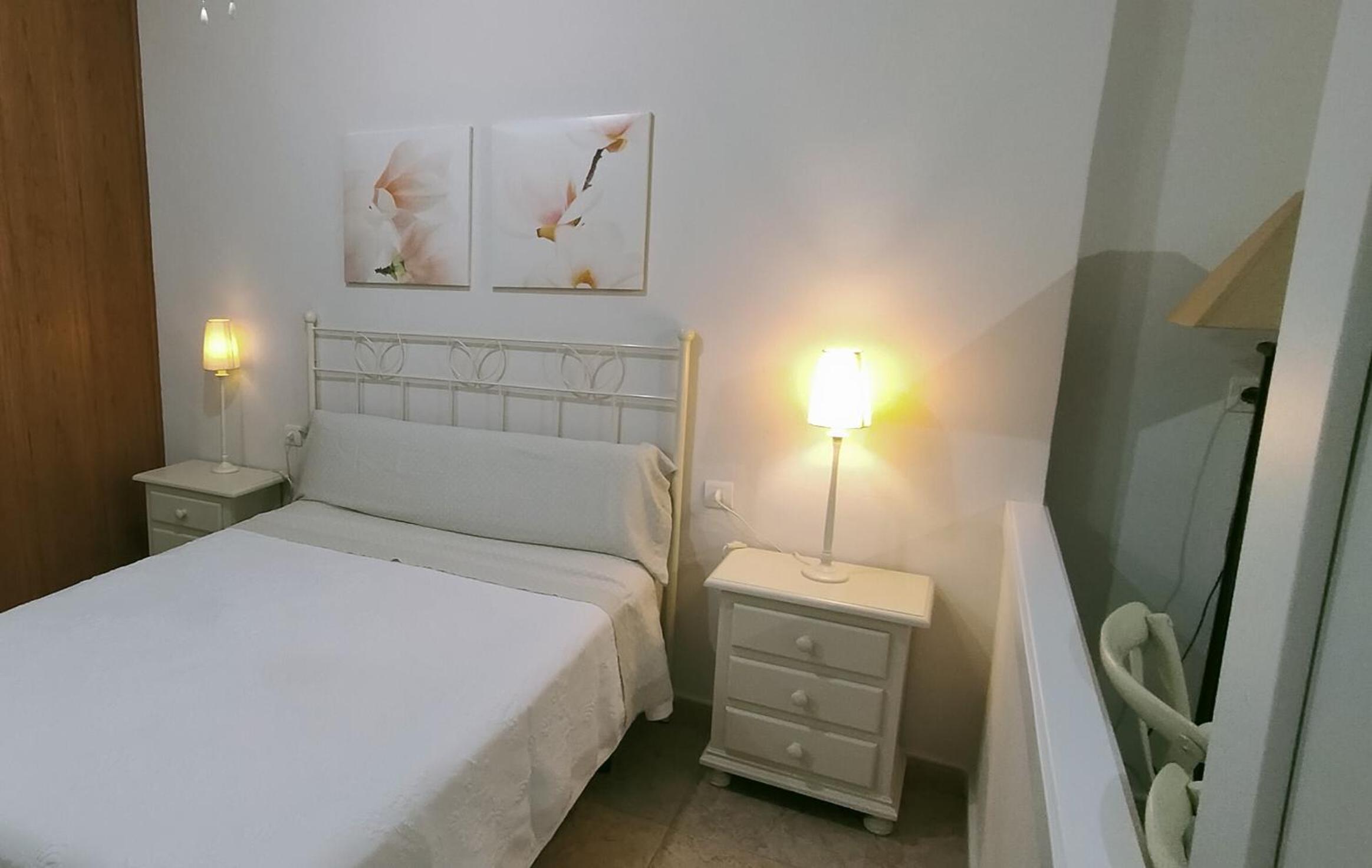 One-Bedroom Apartment - Photo 30
