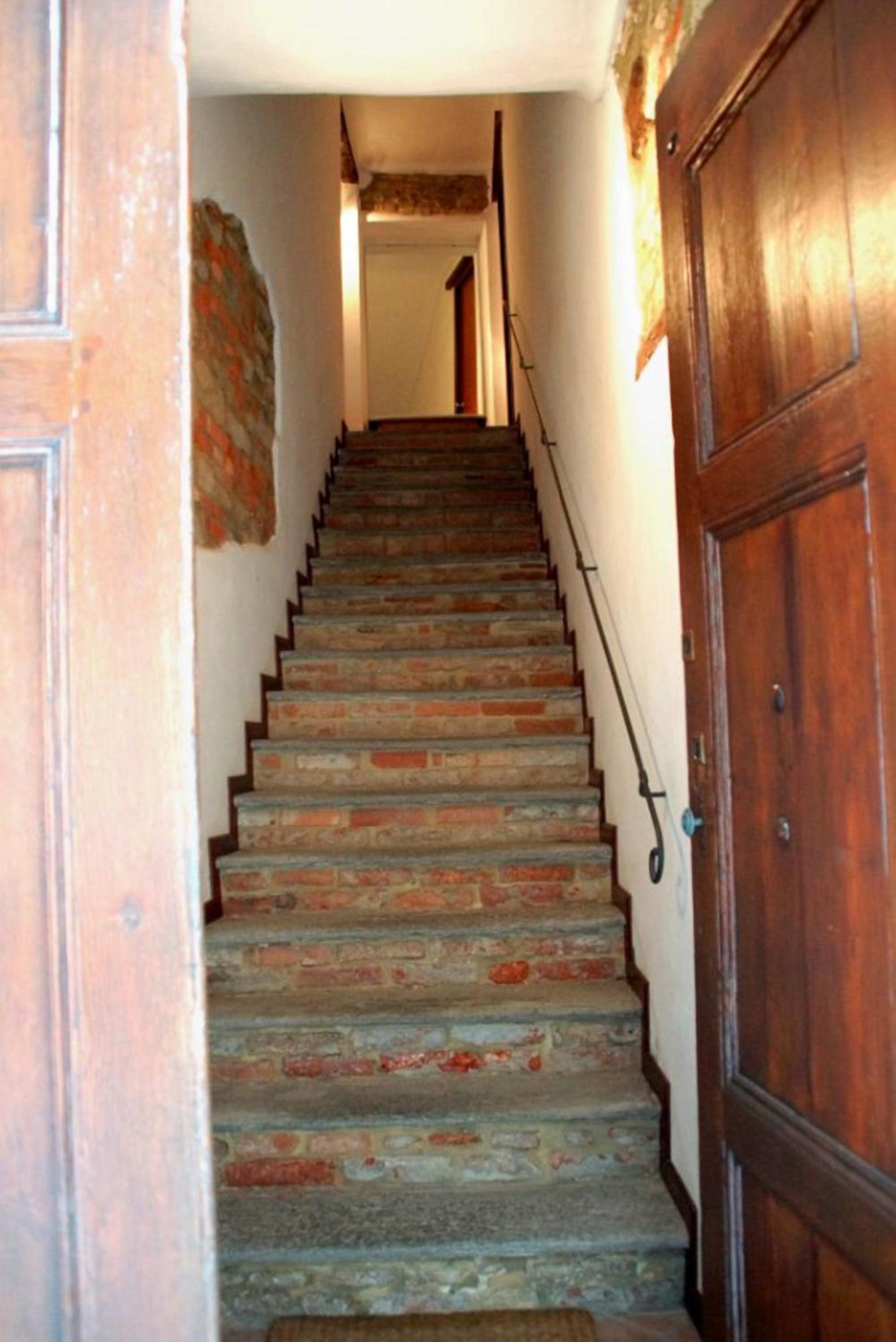 One-Bedroom Apartment - Photo 16