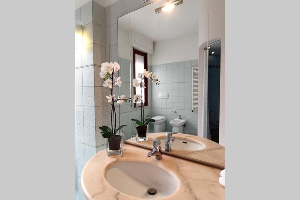 Three-Bedroom Apartment - Photo 13