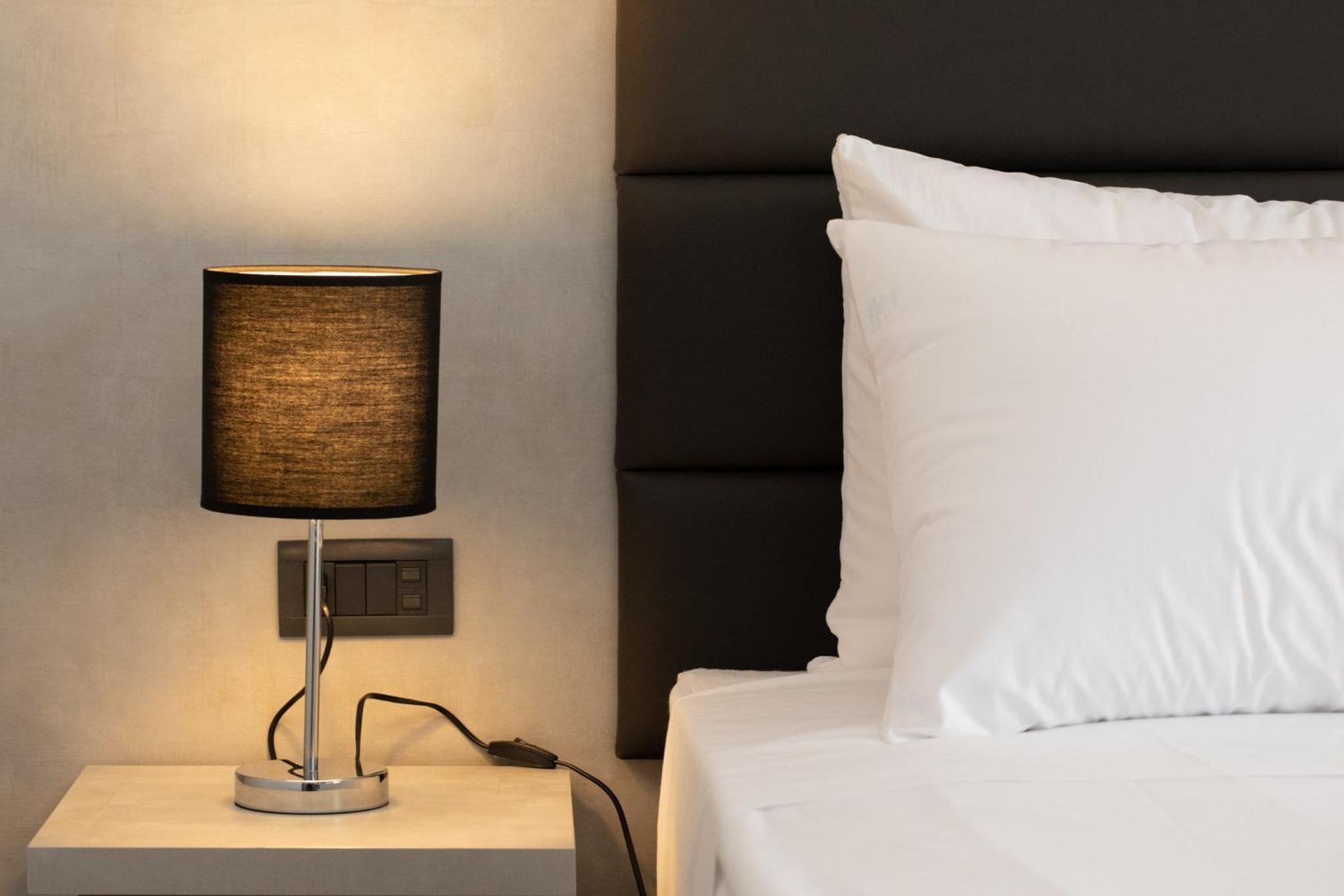 Superior Double or Twin Room with Garden View - Photo 6