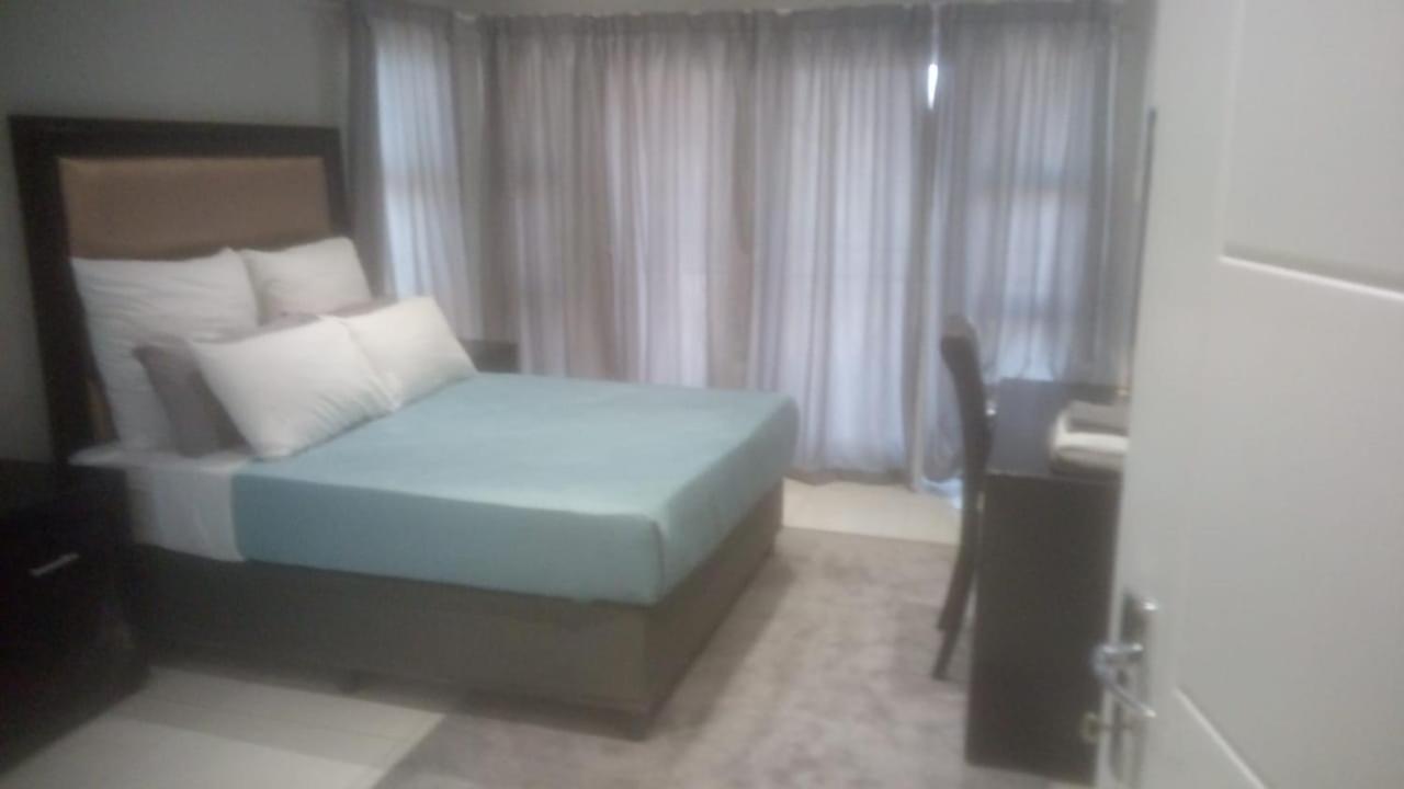 Deluxe Double Room with Shower photo 1