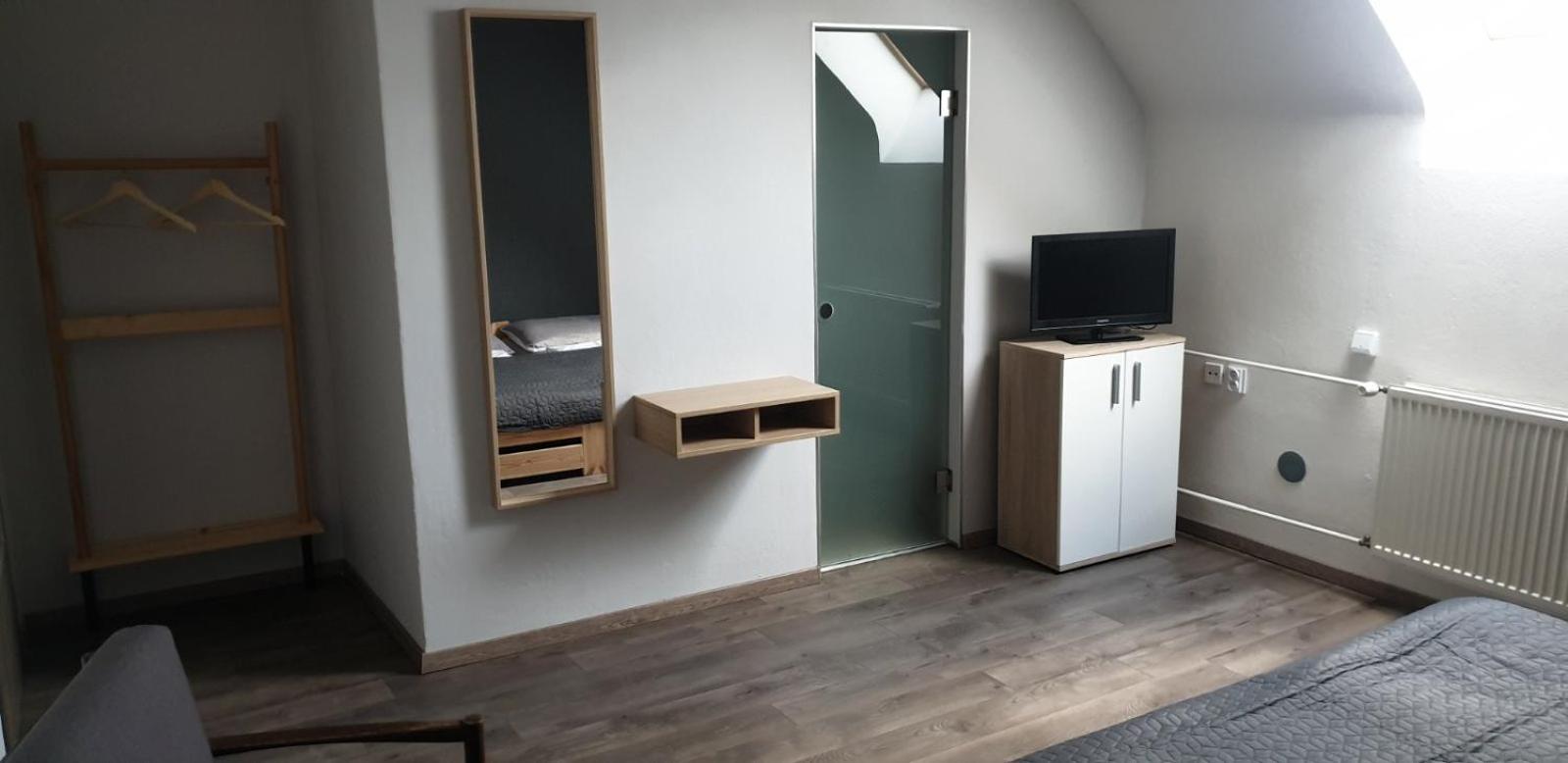 Double or Twin Room - Photo 1