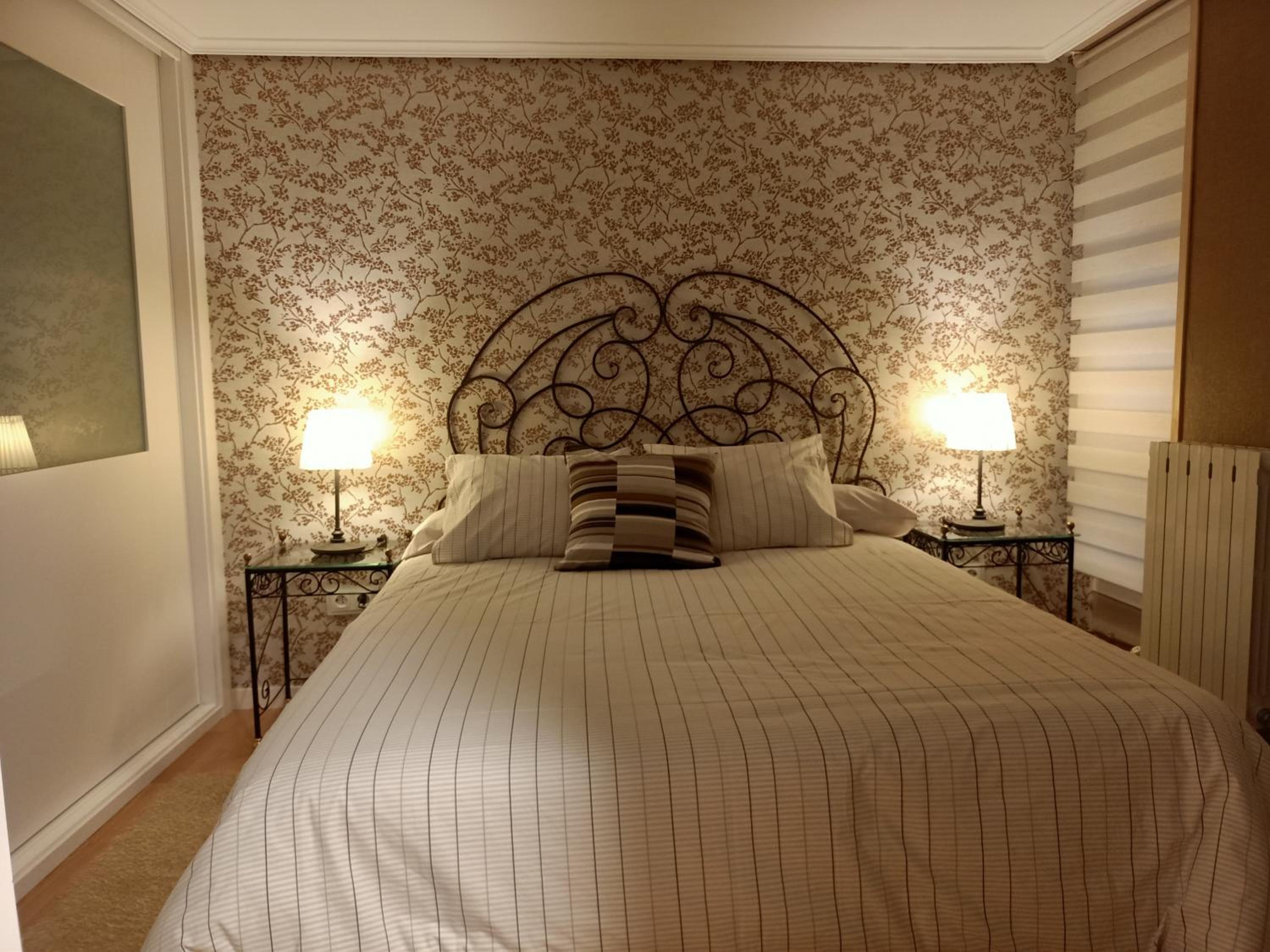 Two-Bedroom Apartment - Photo 17