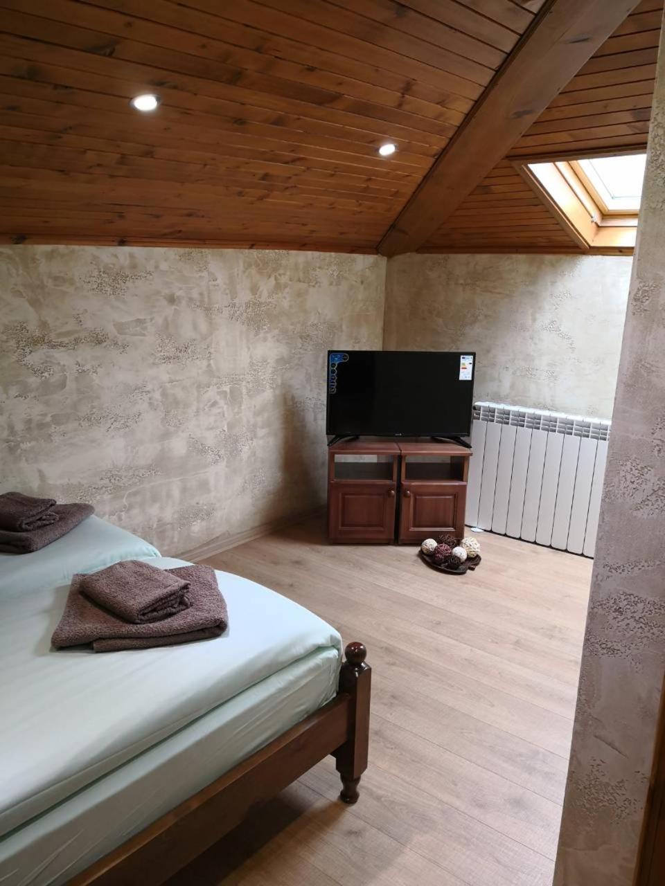 Deluxe Triple Room photo 1