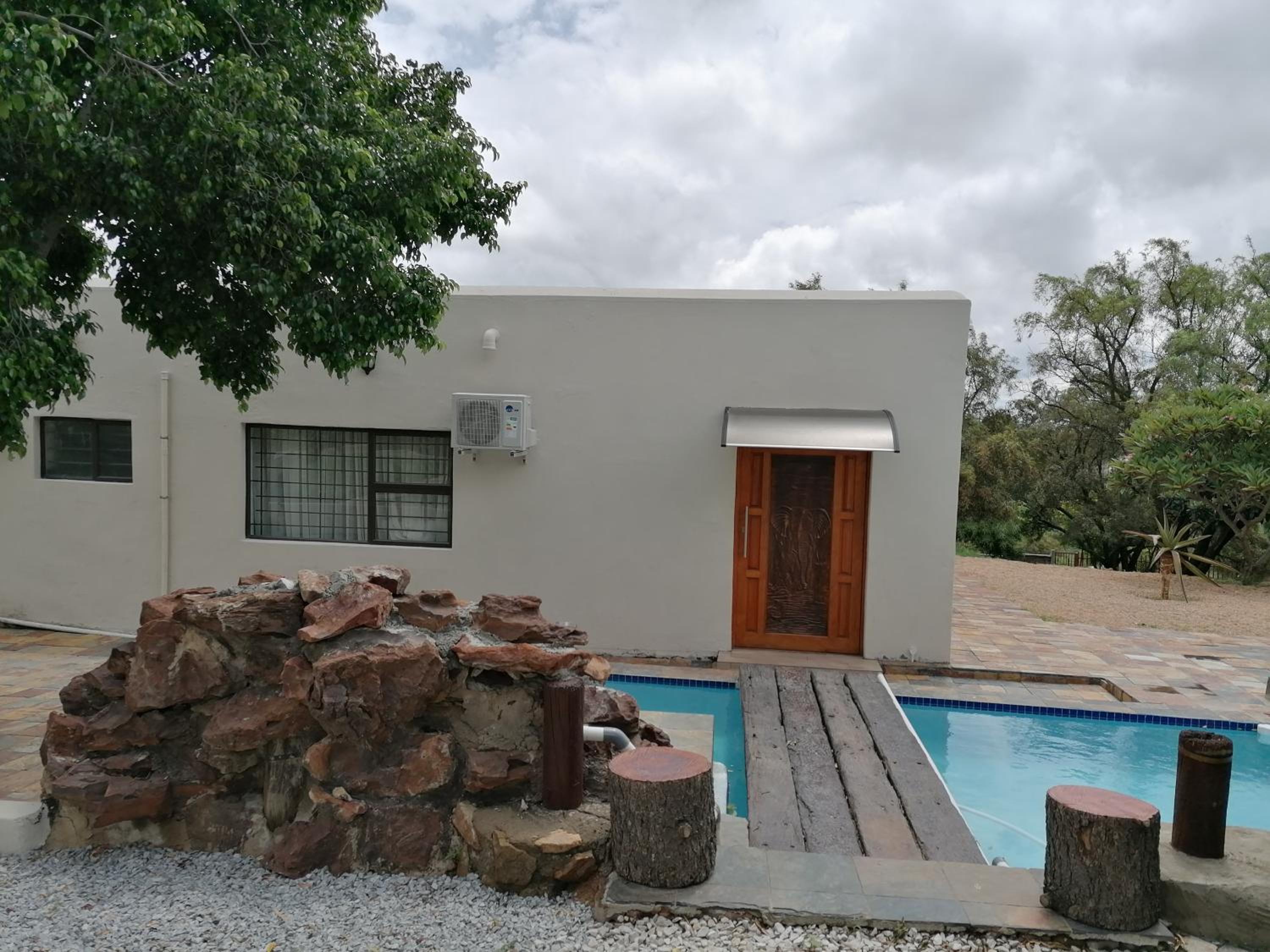 Three-Bedroom Villa - Photo 55