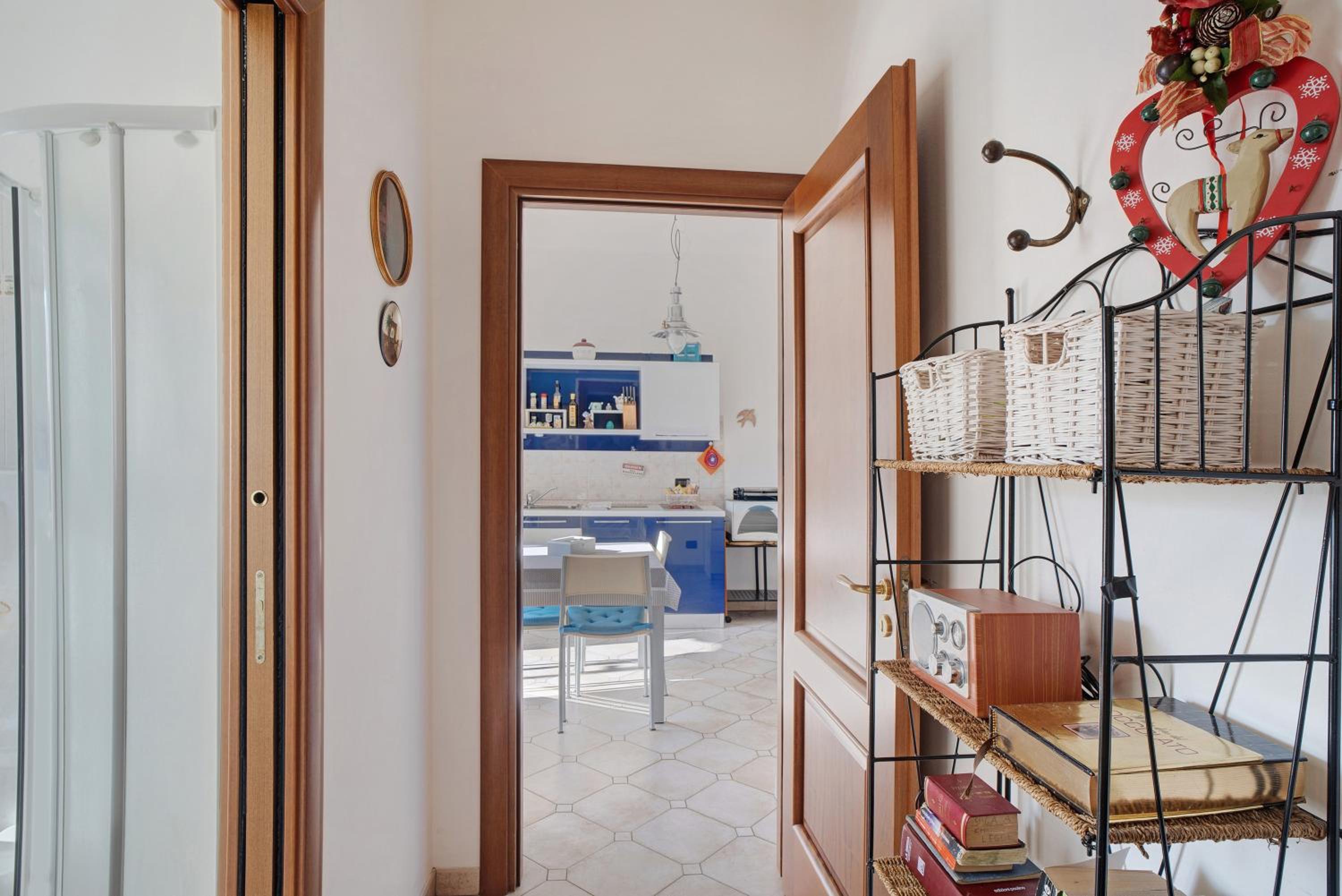 Superior One-Bedroom Apartment with Balcony - Photo 18