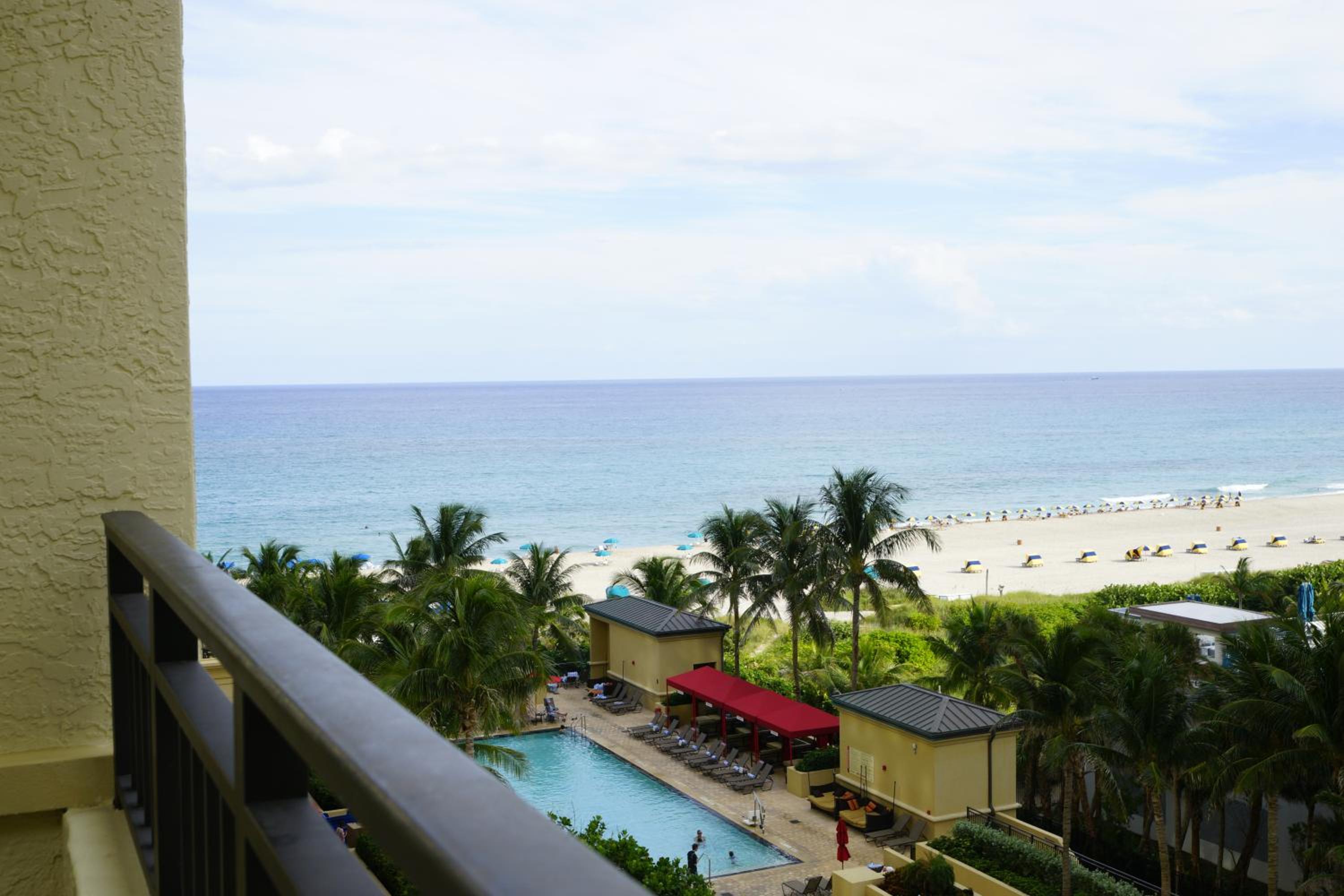 Premium, 2 Bedroom Suite, With Ocean View, Balcony photo 3