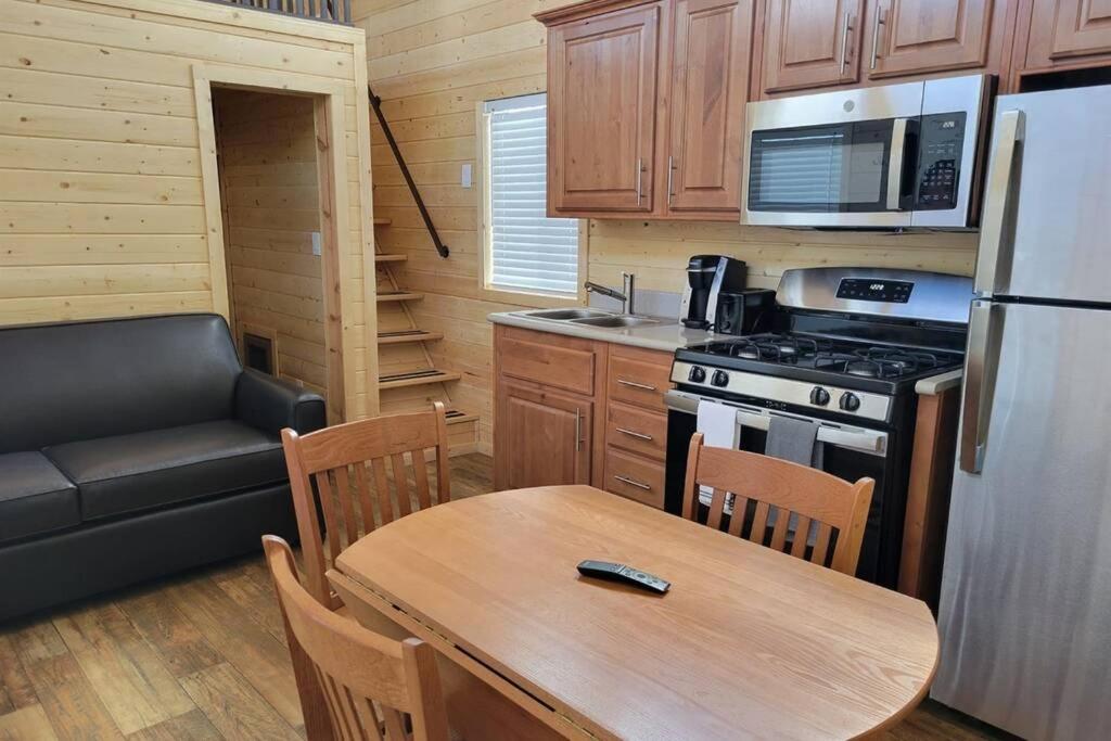 Three-Bedroom Chalet - Photo 24
