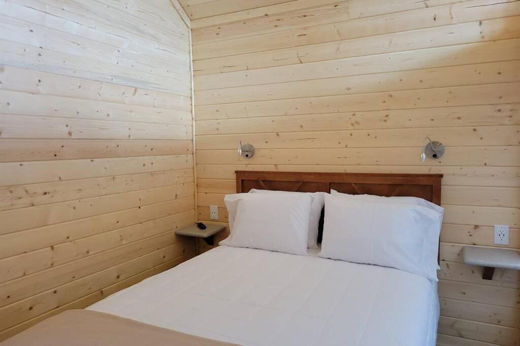 Three-Bedroom Chalet - Photo 15