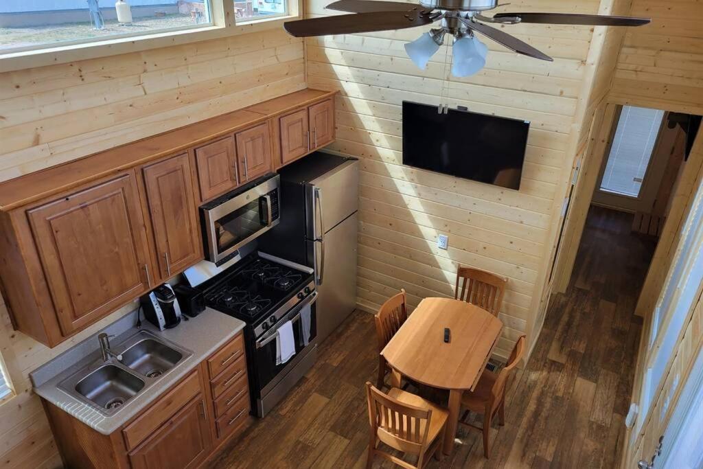 Three-Bedroom Chalet - Photo 10