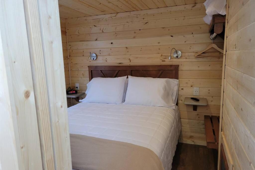 Three-Bedroom Chalet - Photo 5
