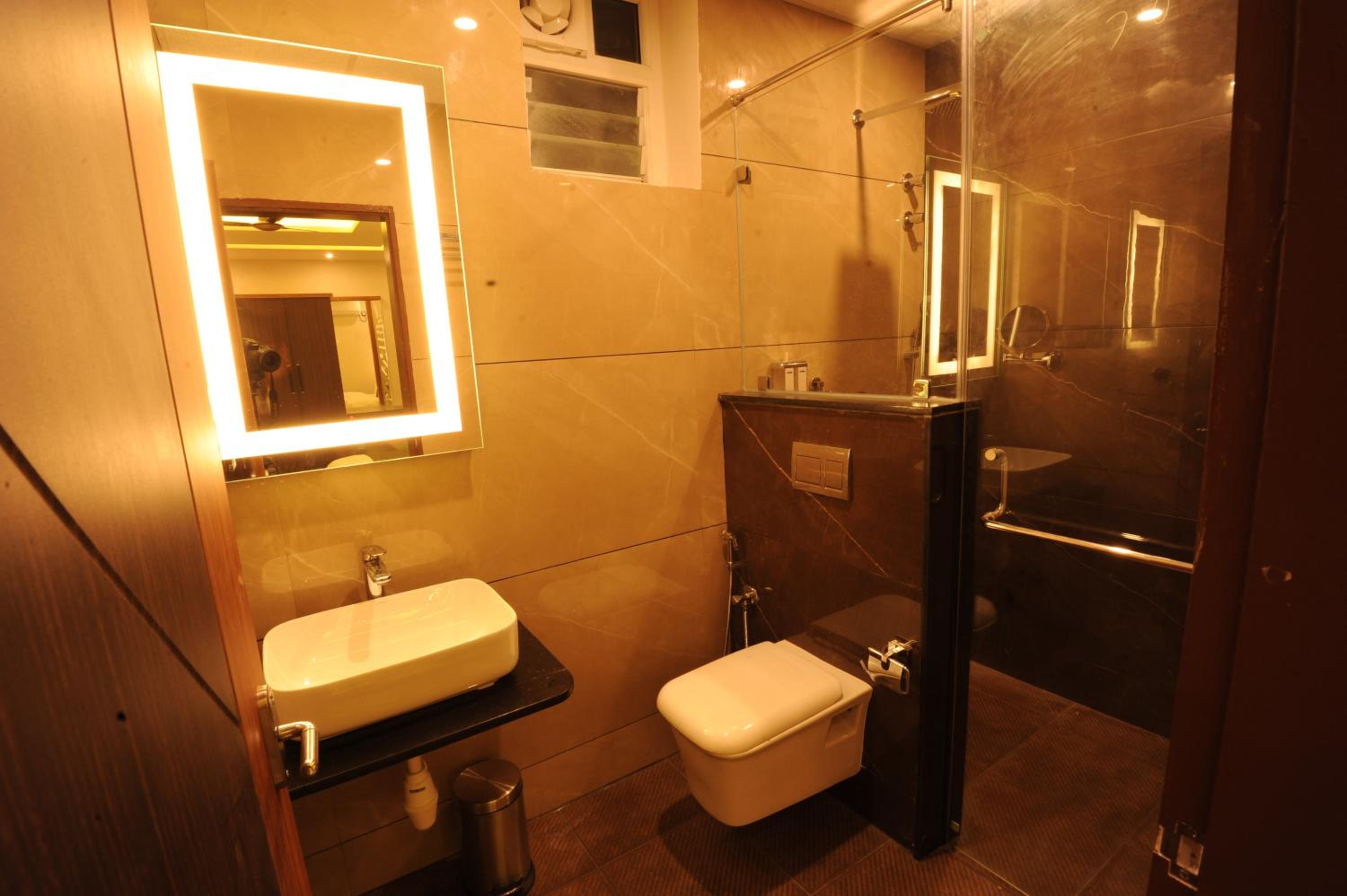 Family Suite - Photo 6