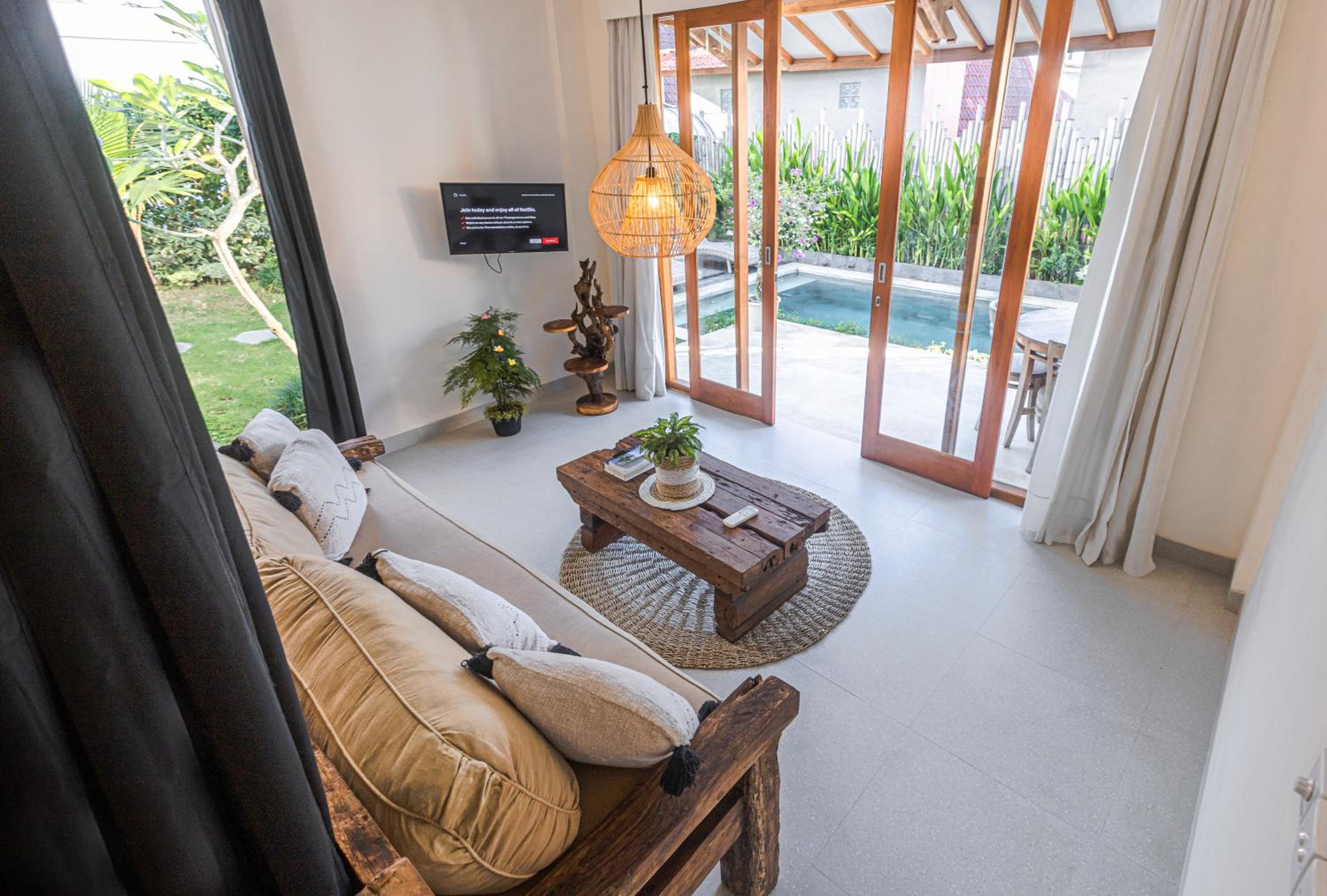 Deluxe Villa - Photo 1