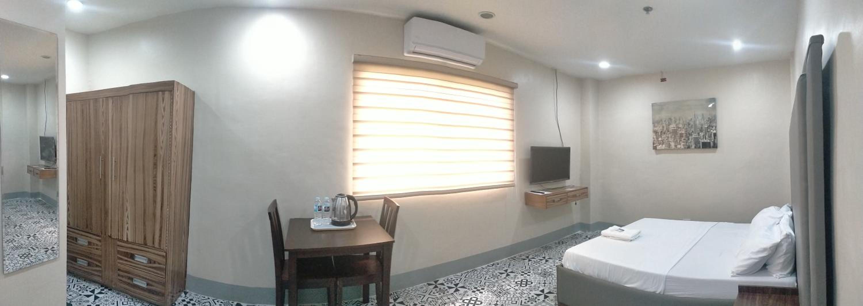 Single Room - Photo 1